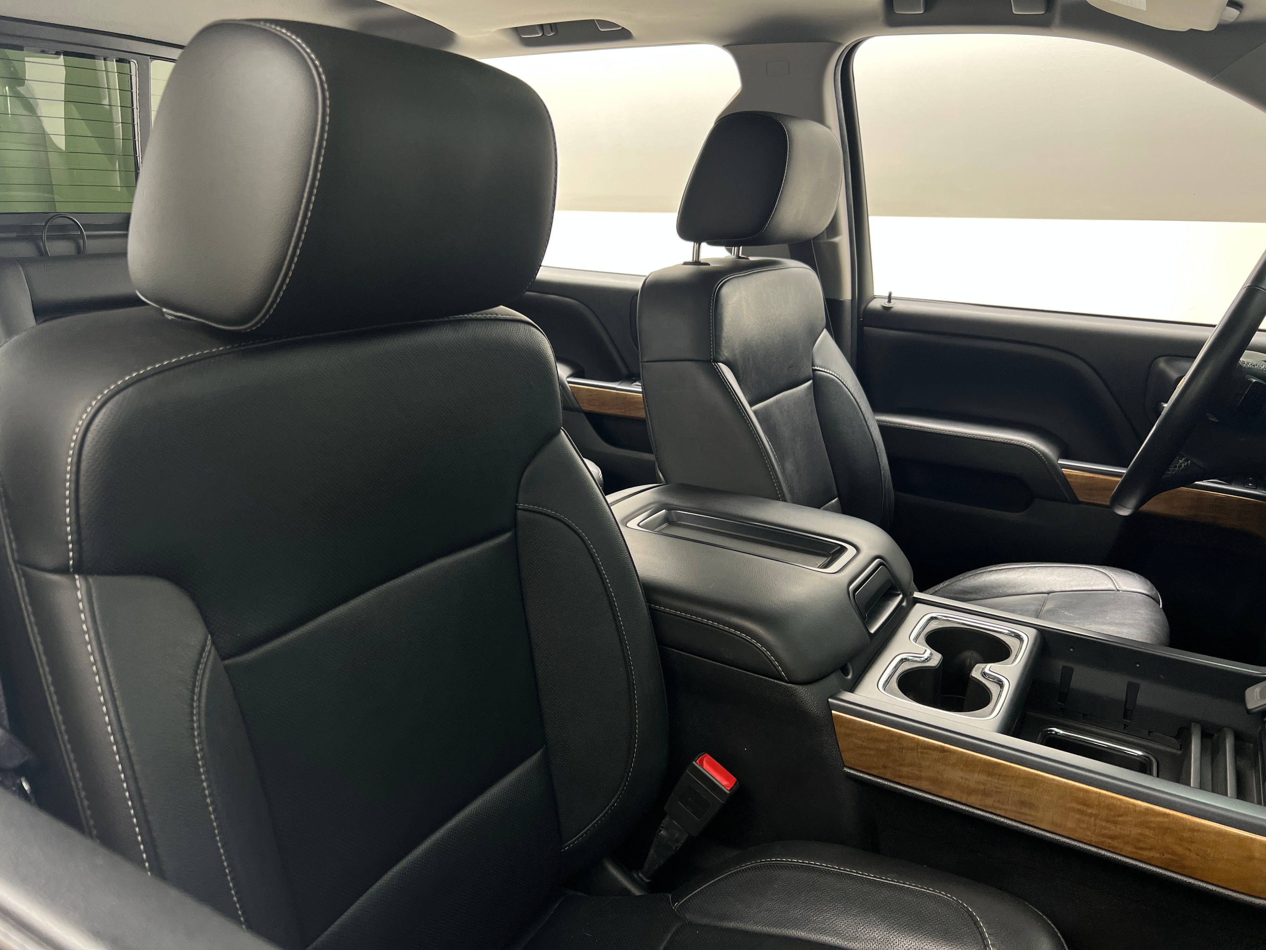 2015 Chevrolet Silverado 1500 LTZ 2