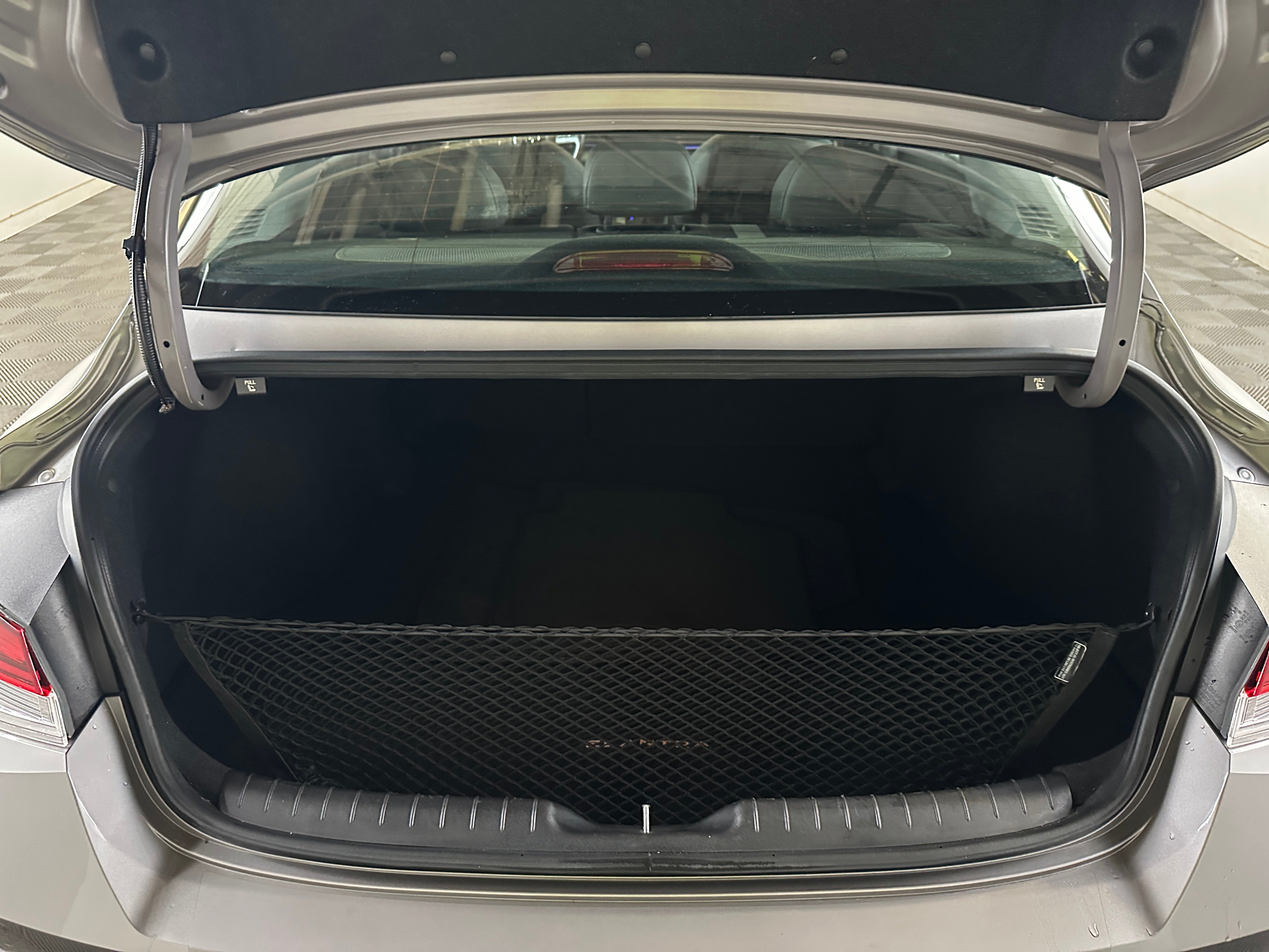 2023 Hyundai Elantra Limited Edition 6