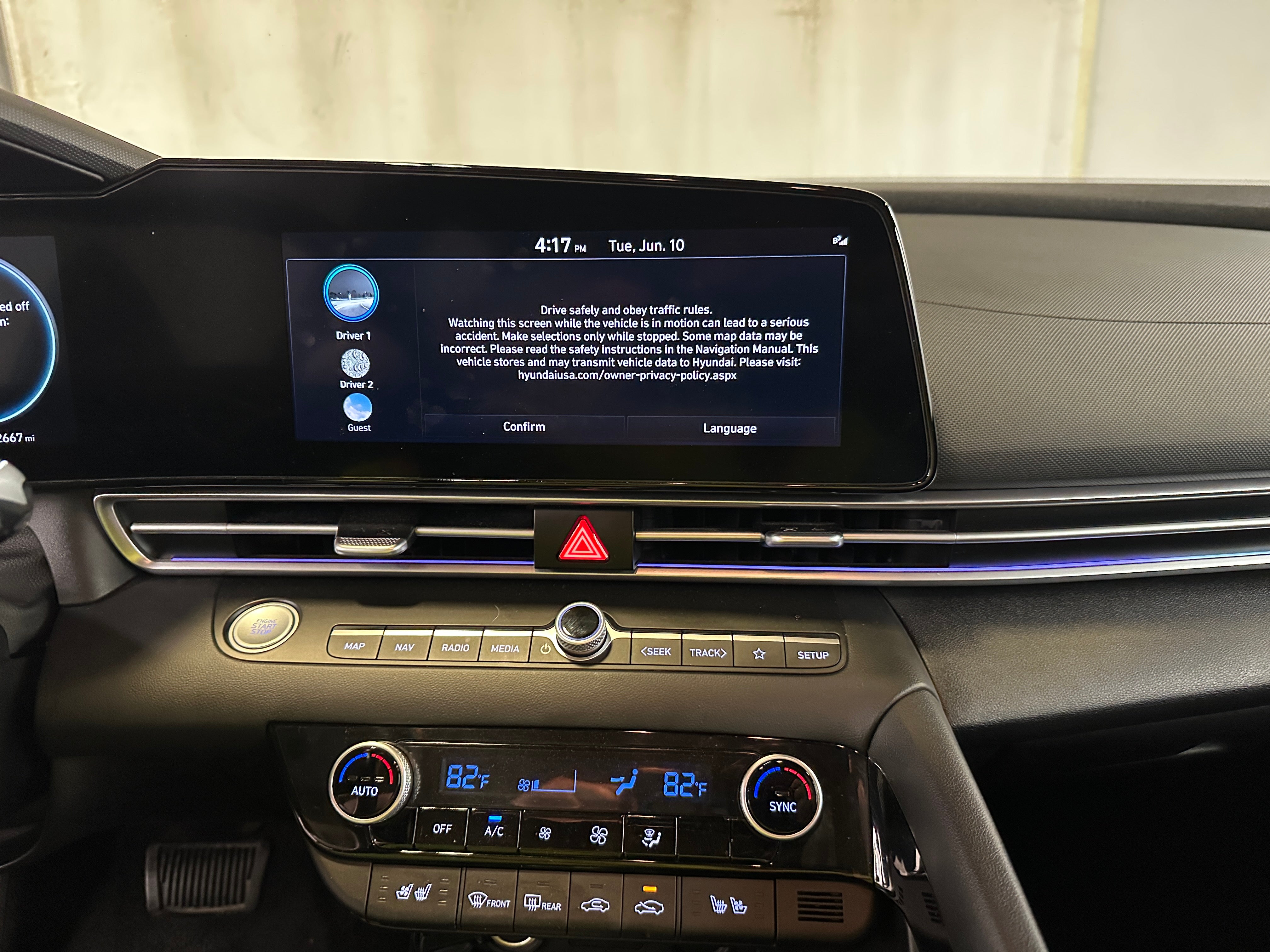 2023 Hyundai Elantra Limited Edition 3