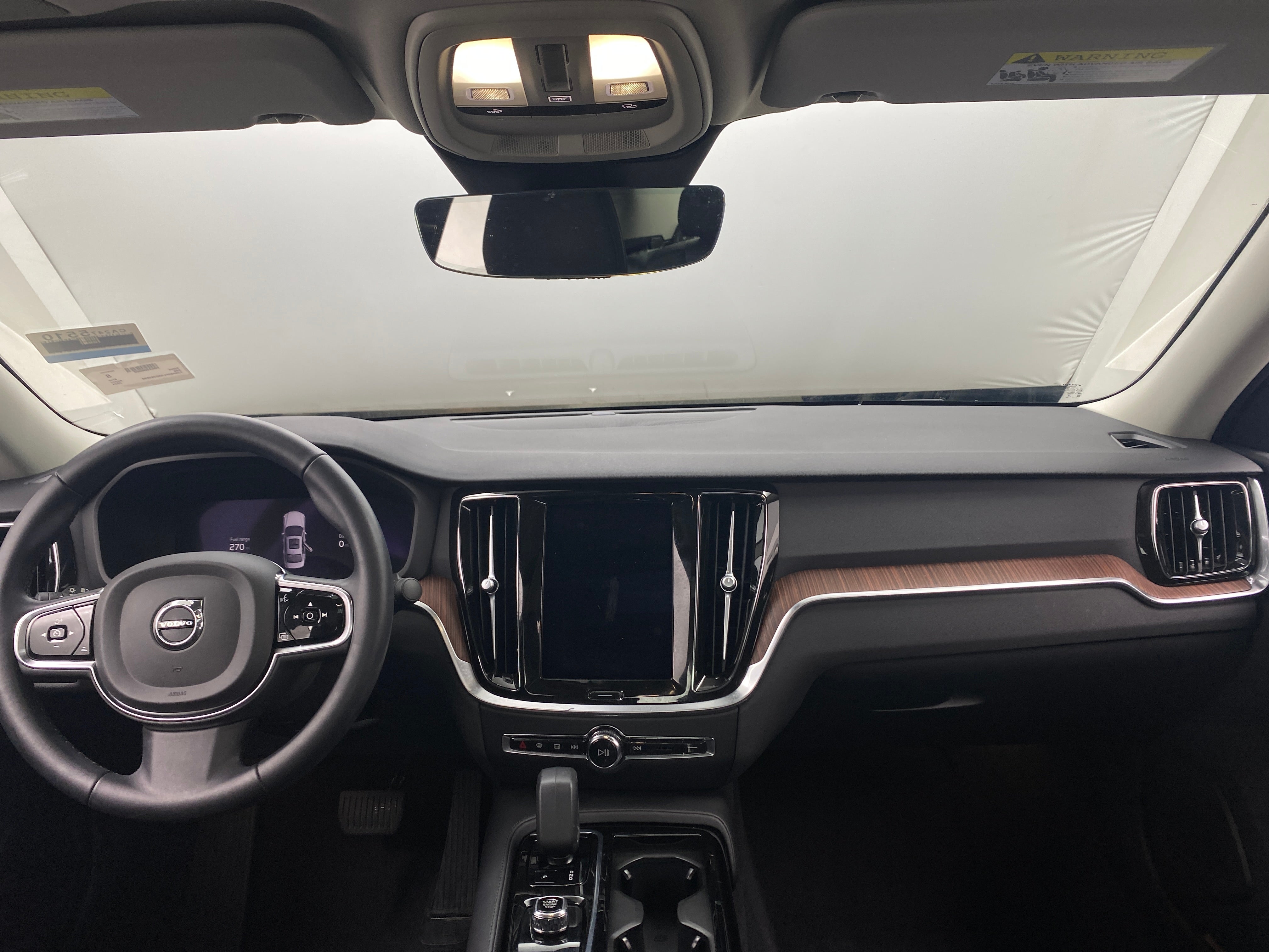 2024 Volvo S60 T8 Plus 2
