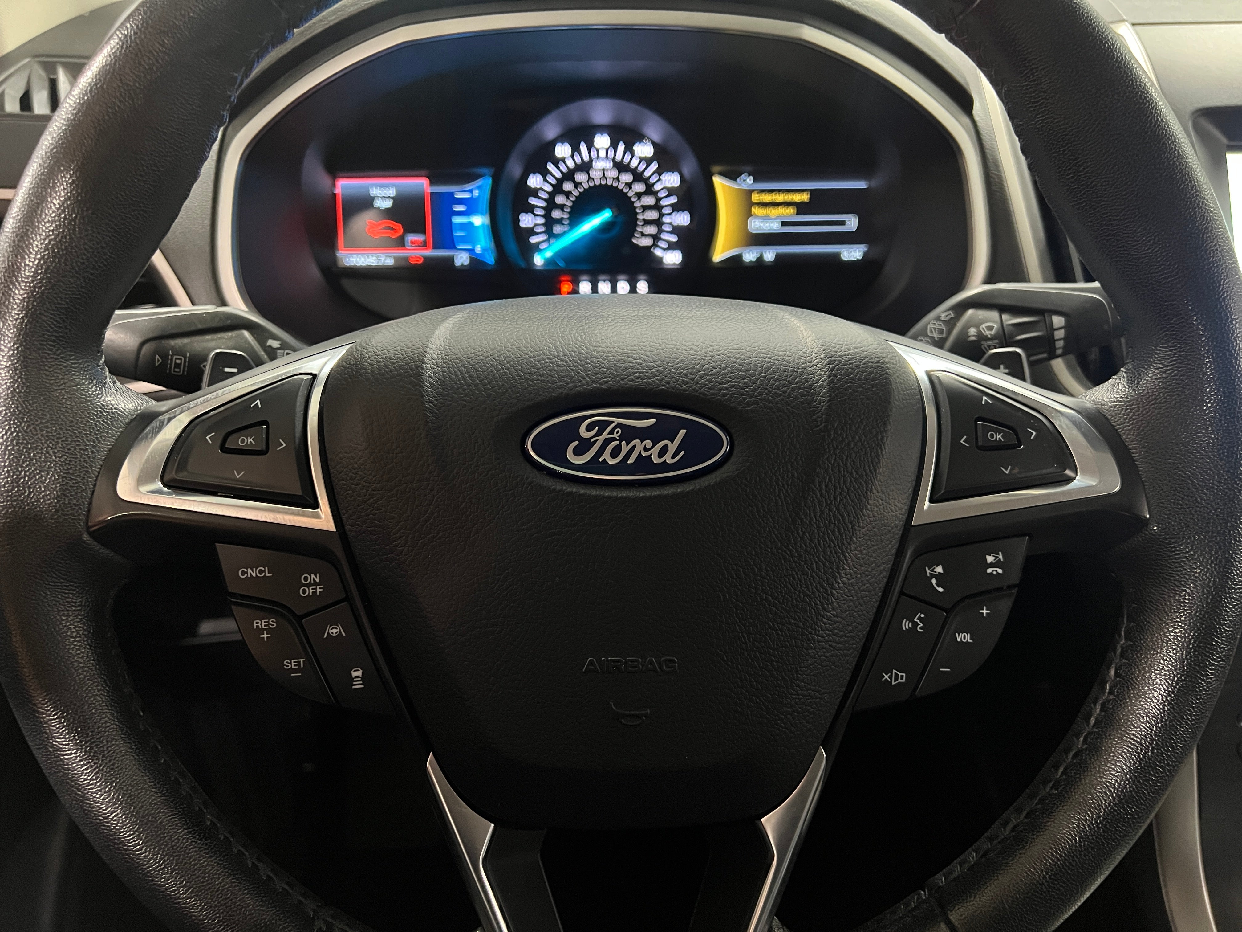 2020 Ford Edge SEL 4