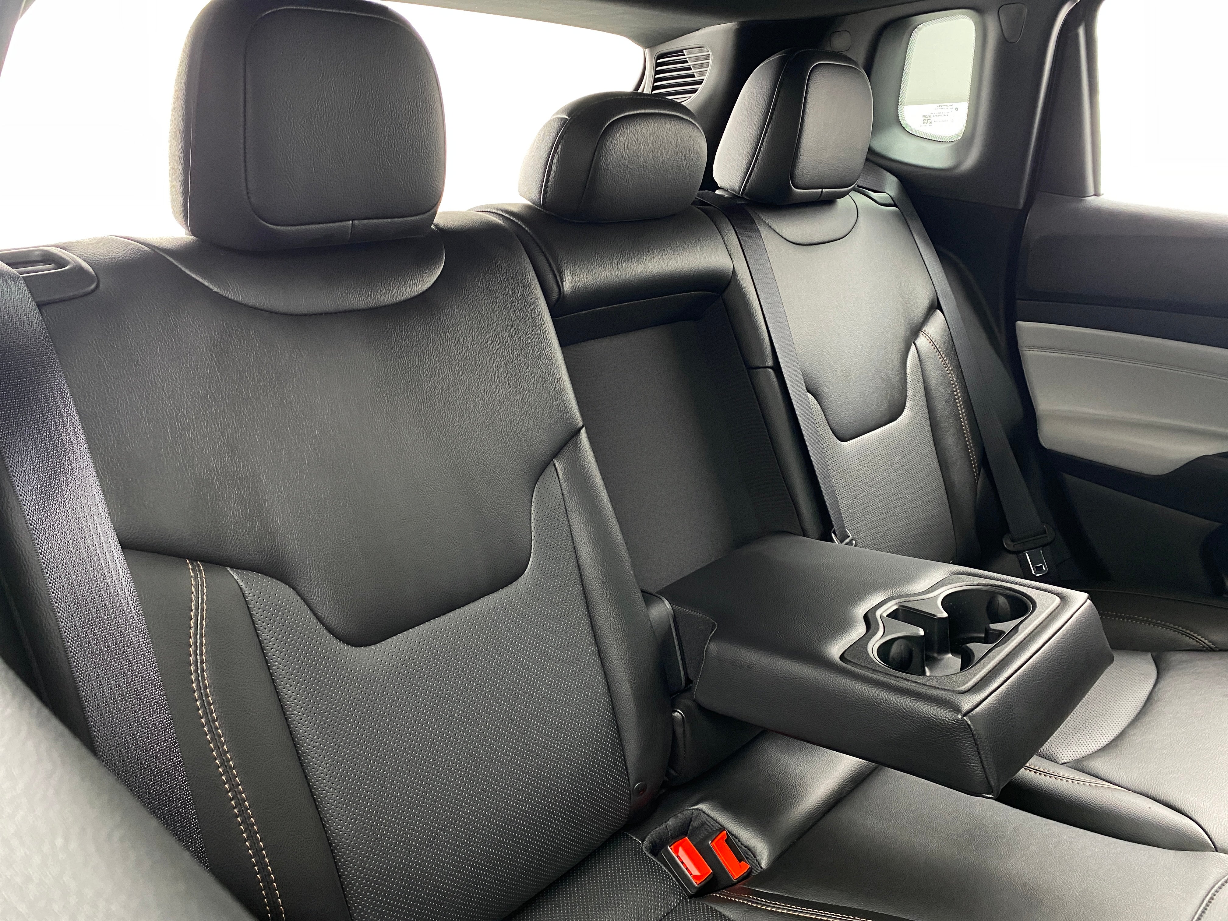 2023 Jeep Compass Limited 5