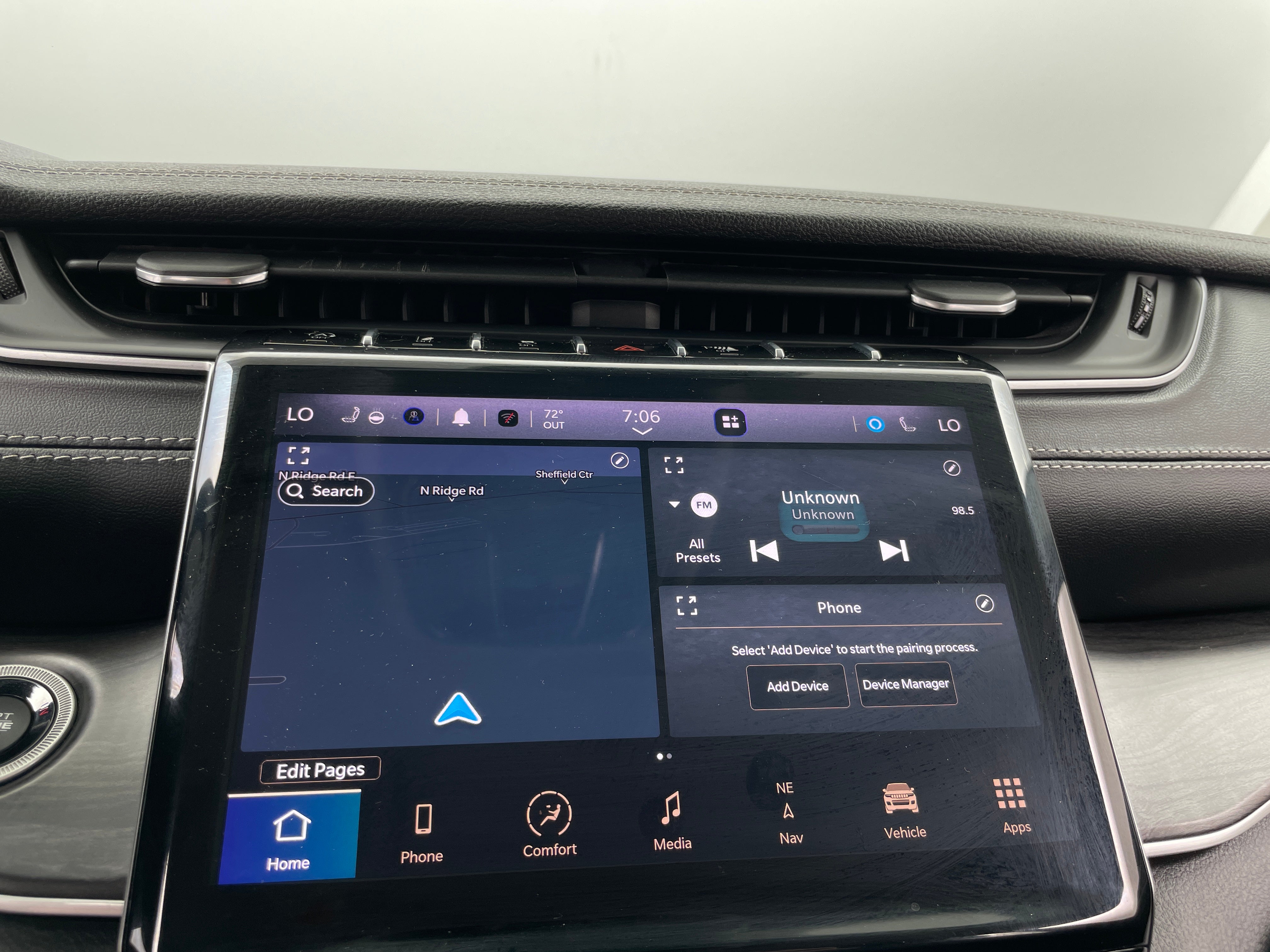2023 Jeep Grand Cherokee Limited Edition 3
