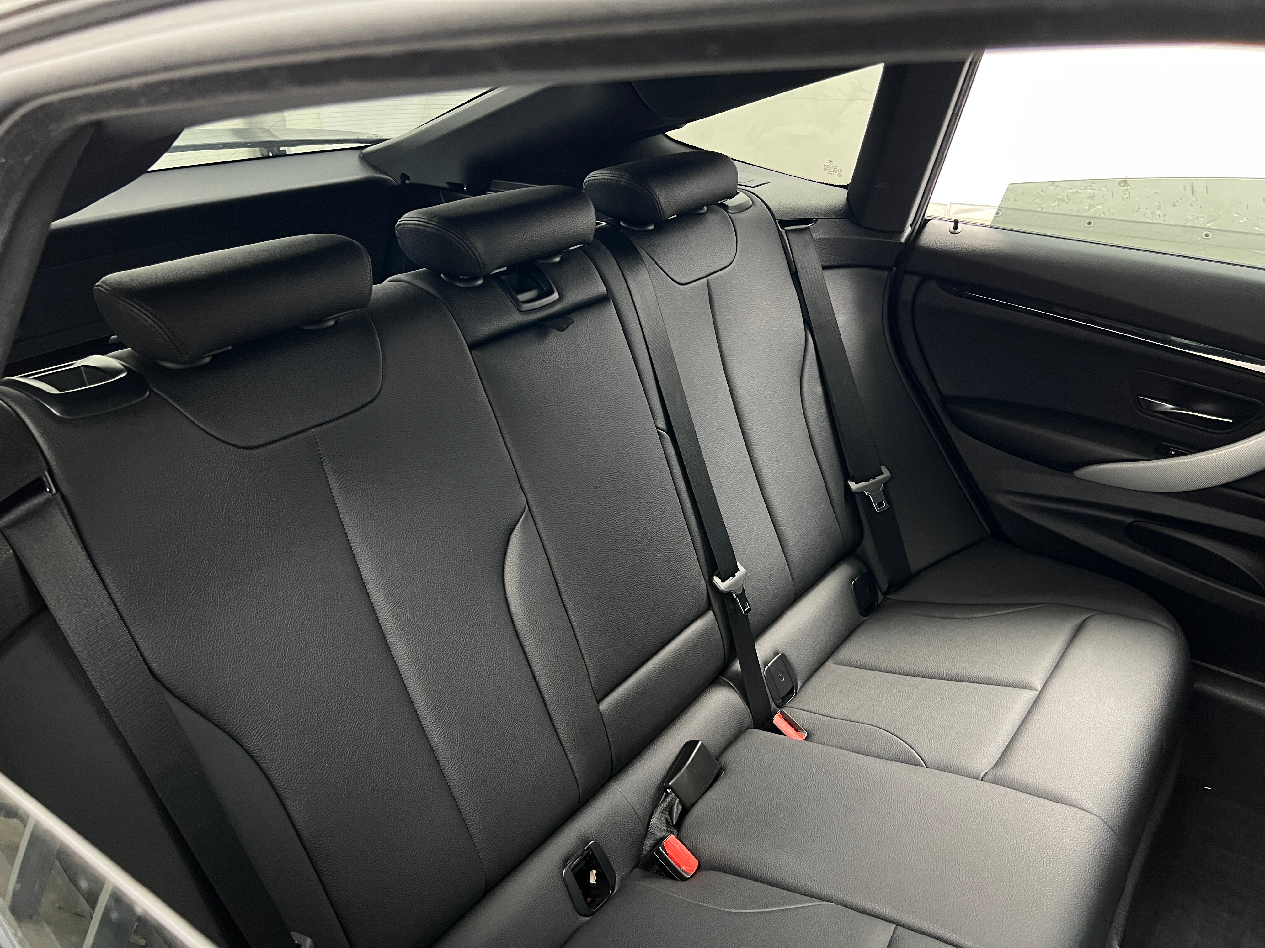 2015 BMW 3 Series 328i xDrive 5