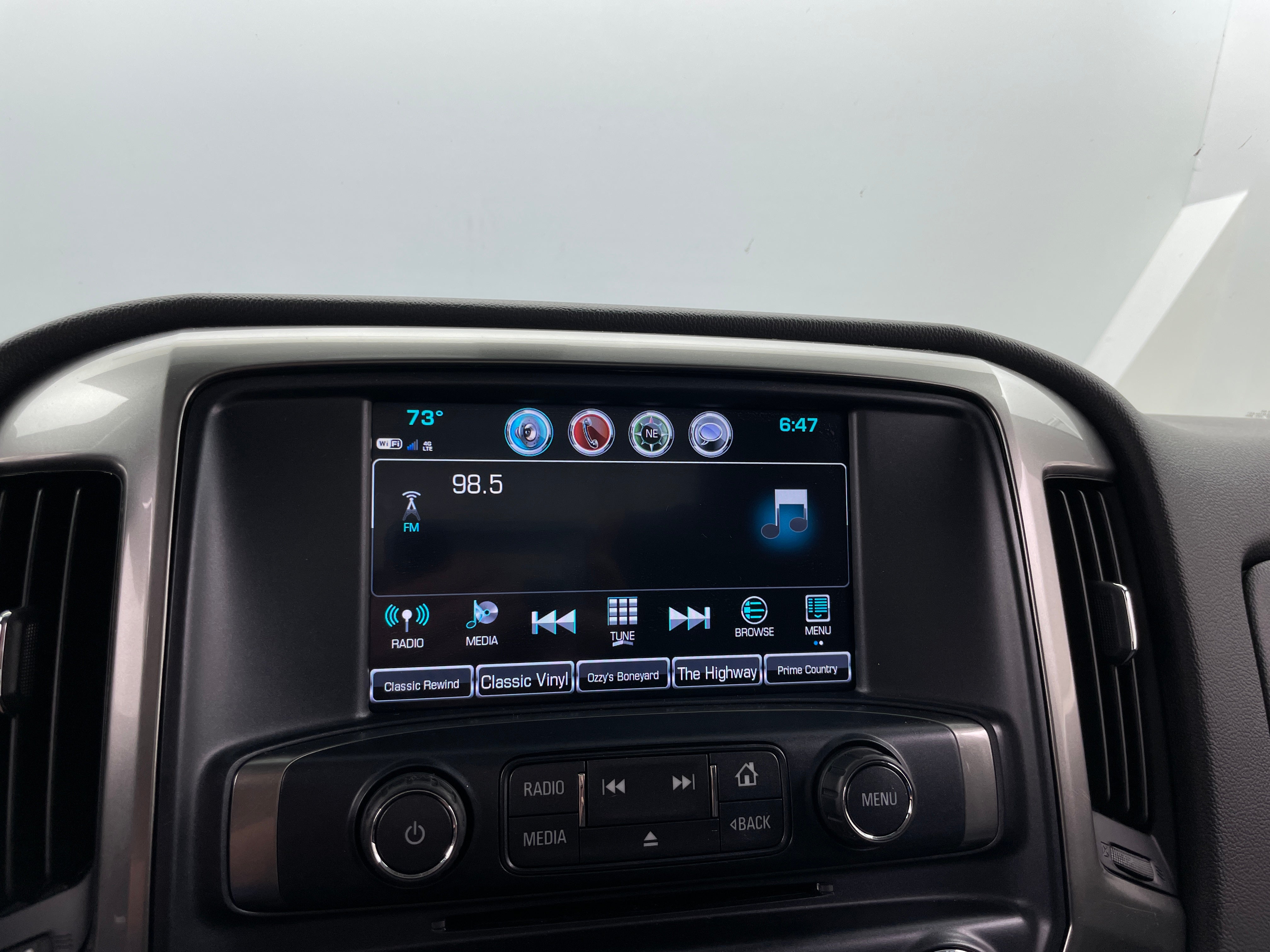 2019 Chevrolet Silverado 1500 LT Z71 4