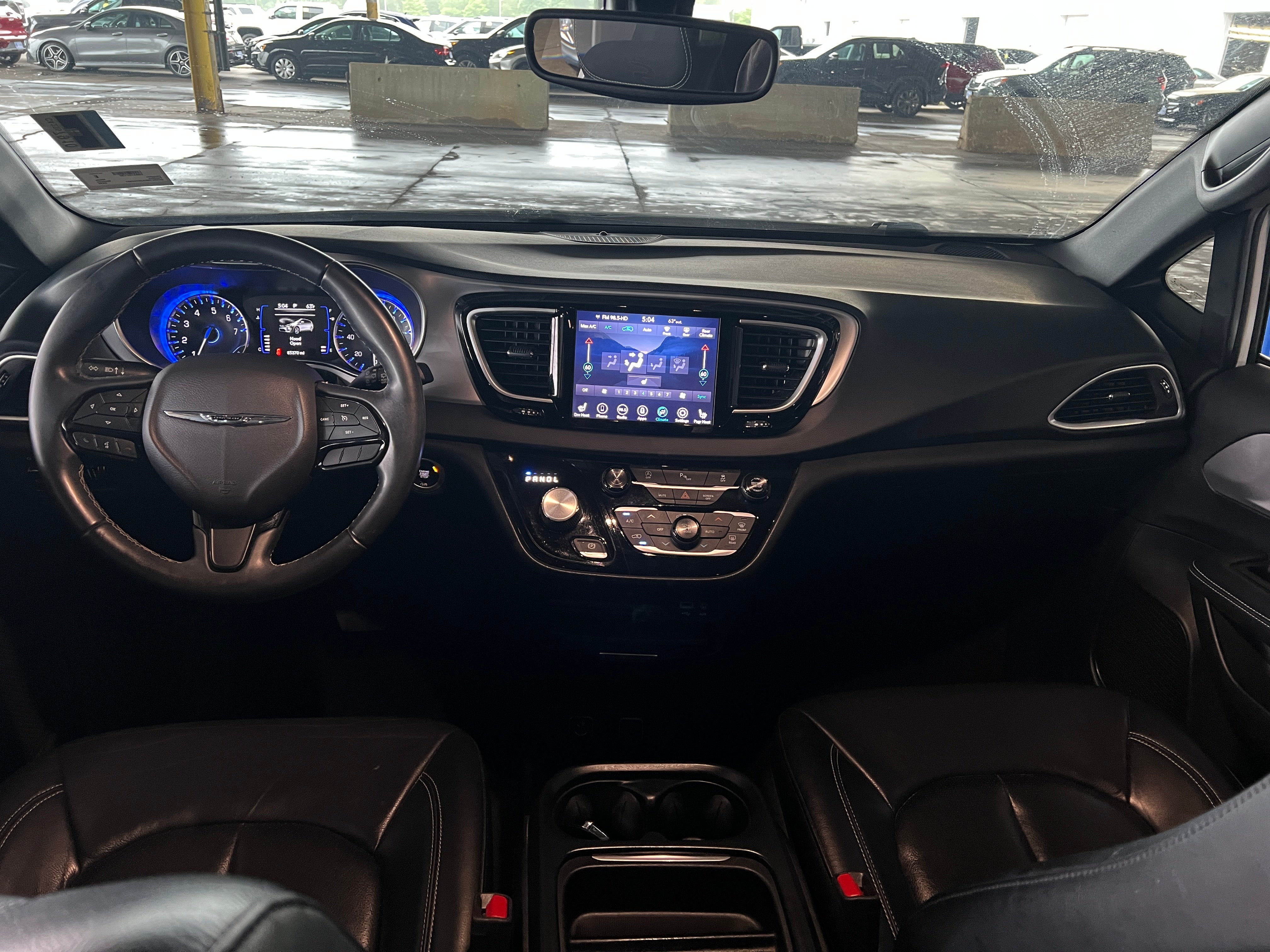 2018 Chrysler Pacifica Touring L 2