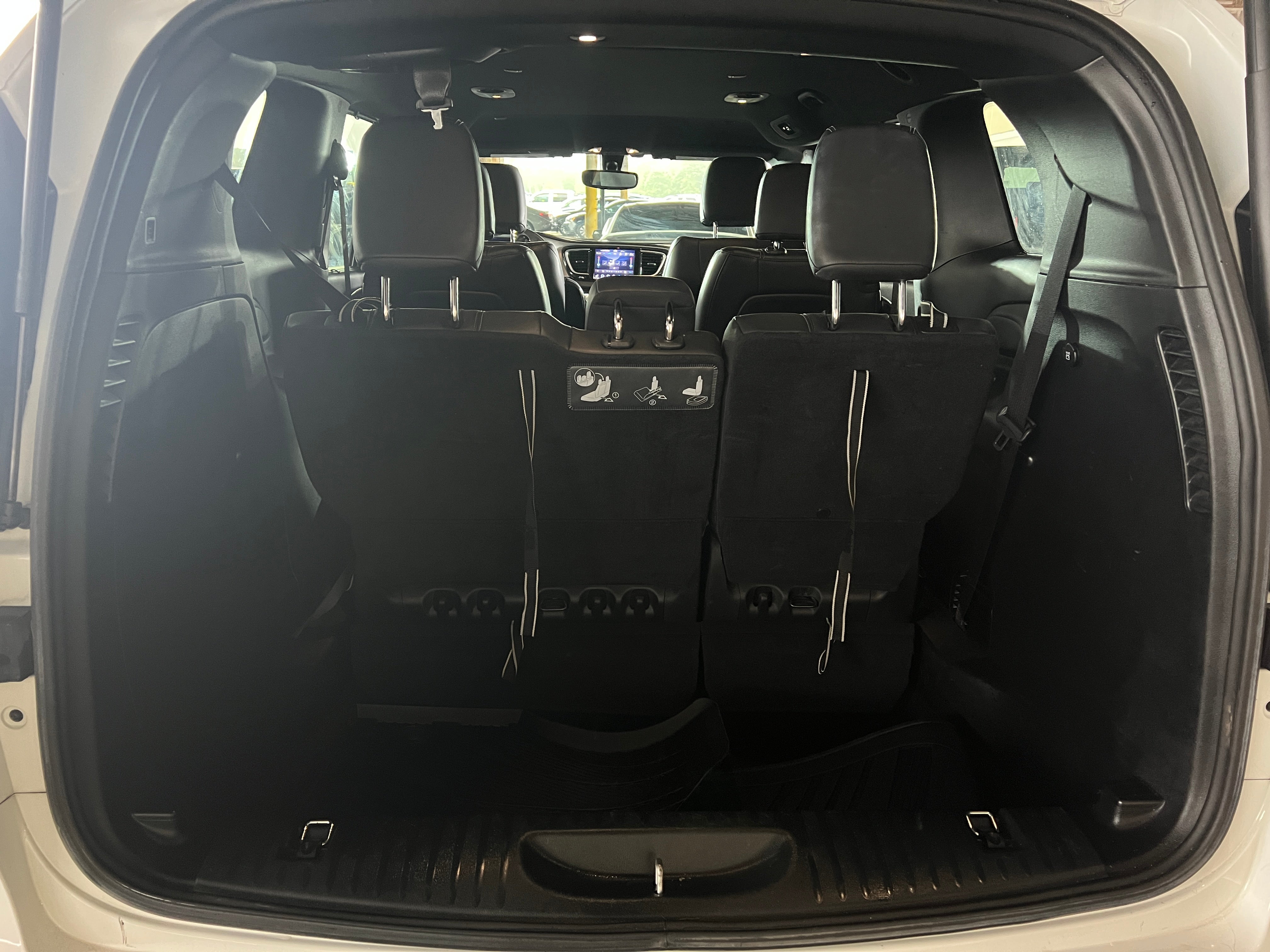 2018 Chrysler Pacifica Touring L 6
