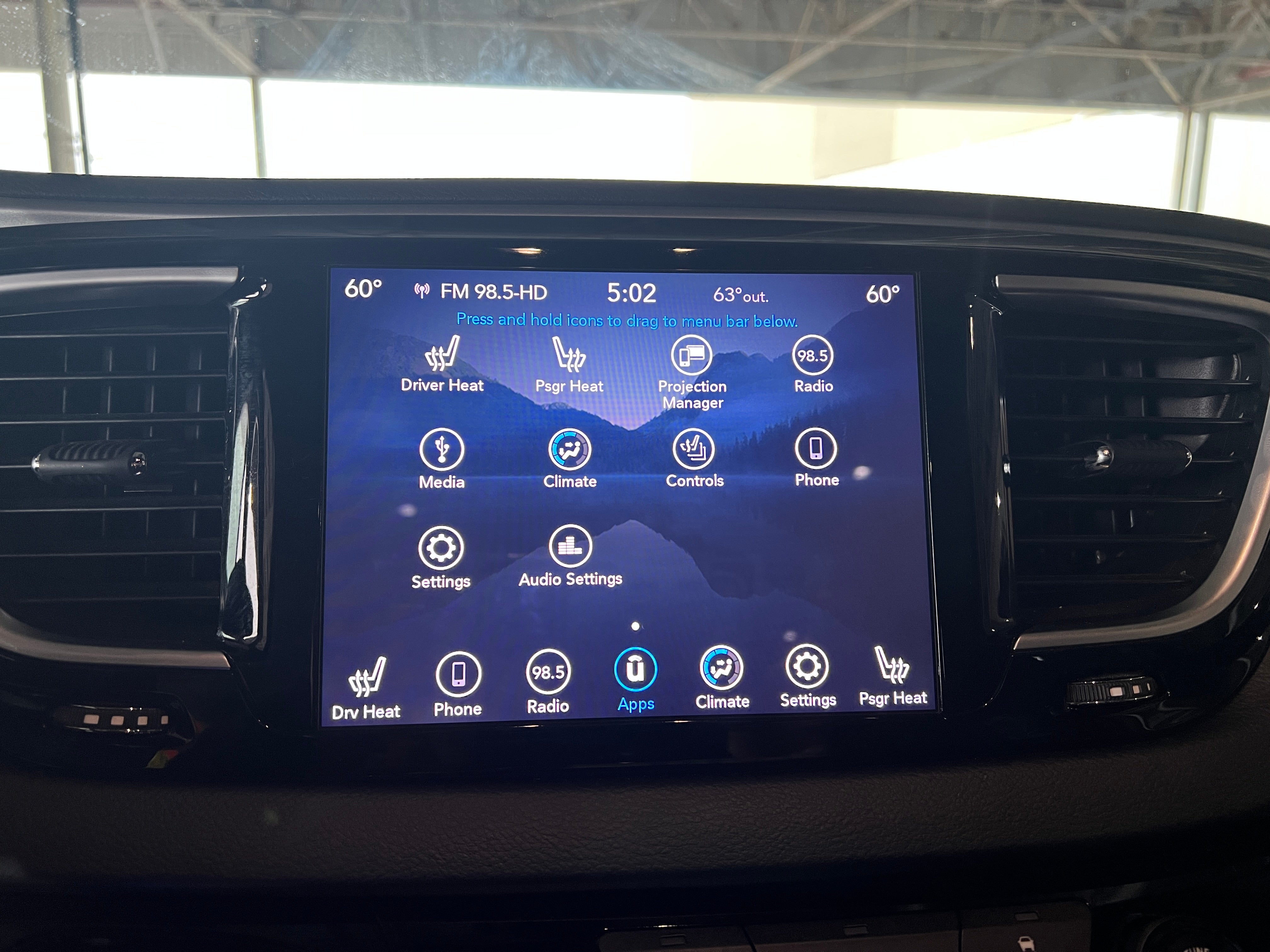 2018 Chrysler Pacifica Touring L 3