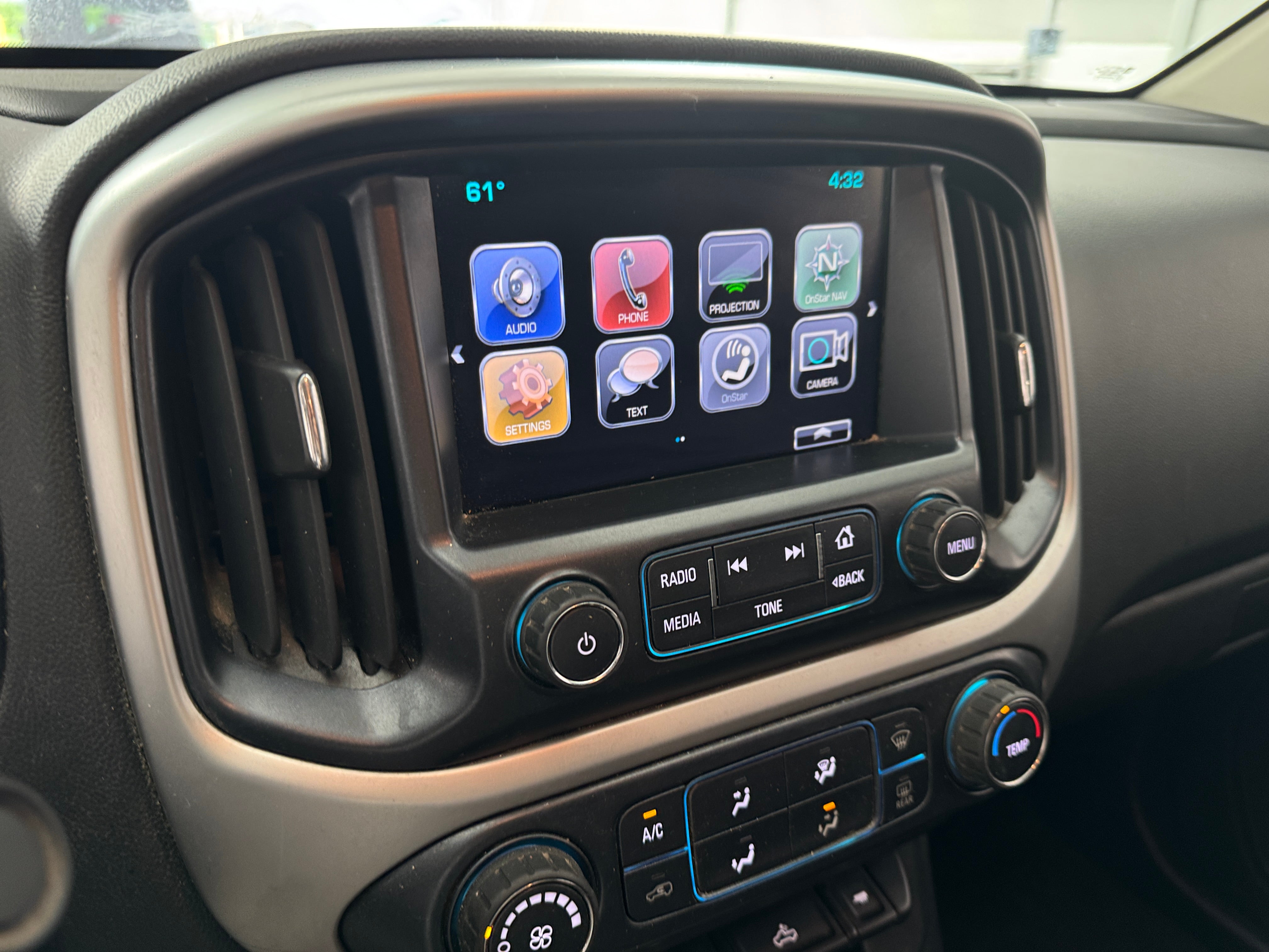 2018 Chevrolet Colorado LT 4