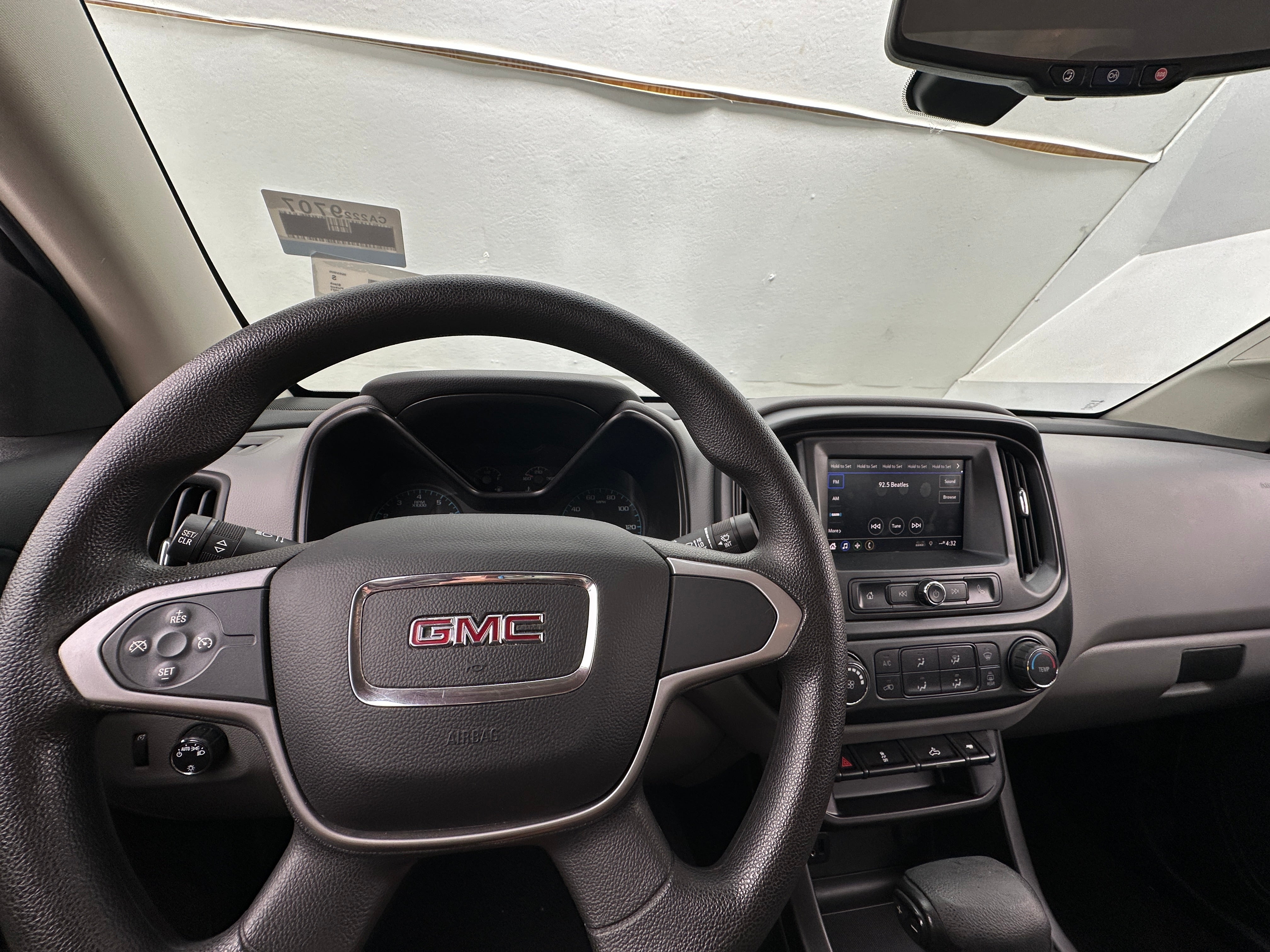 2021 GMC Canyon Elevation Standard 3