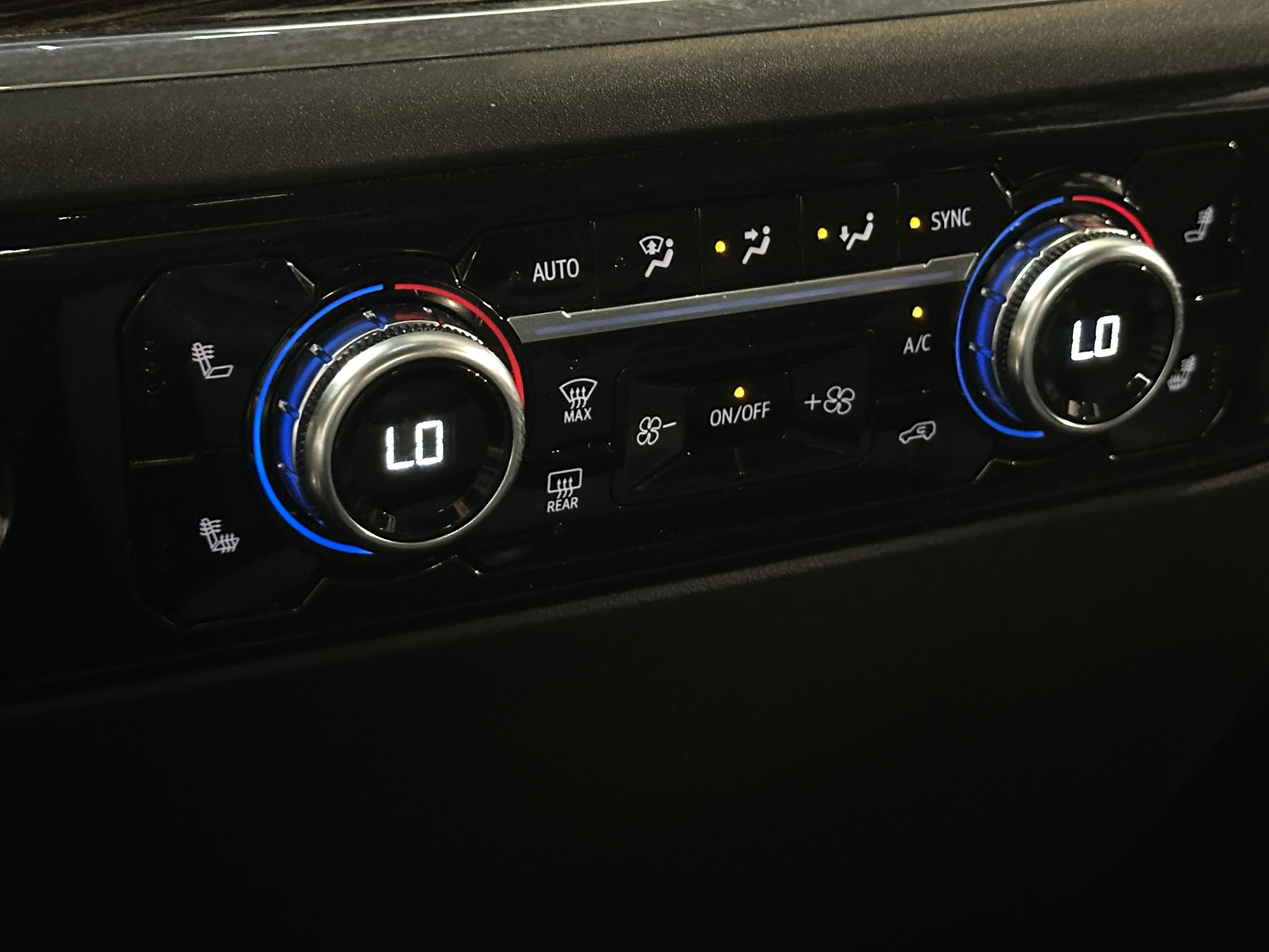 2024 GMC Sierra 1500 Elevation 4