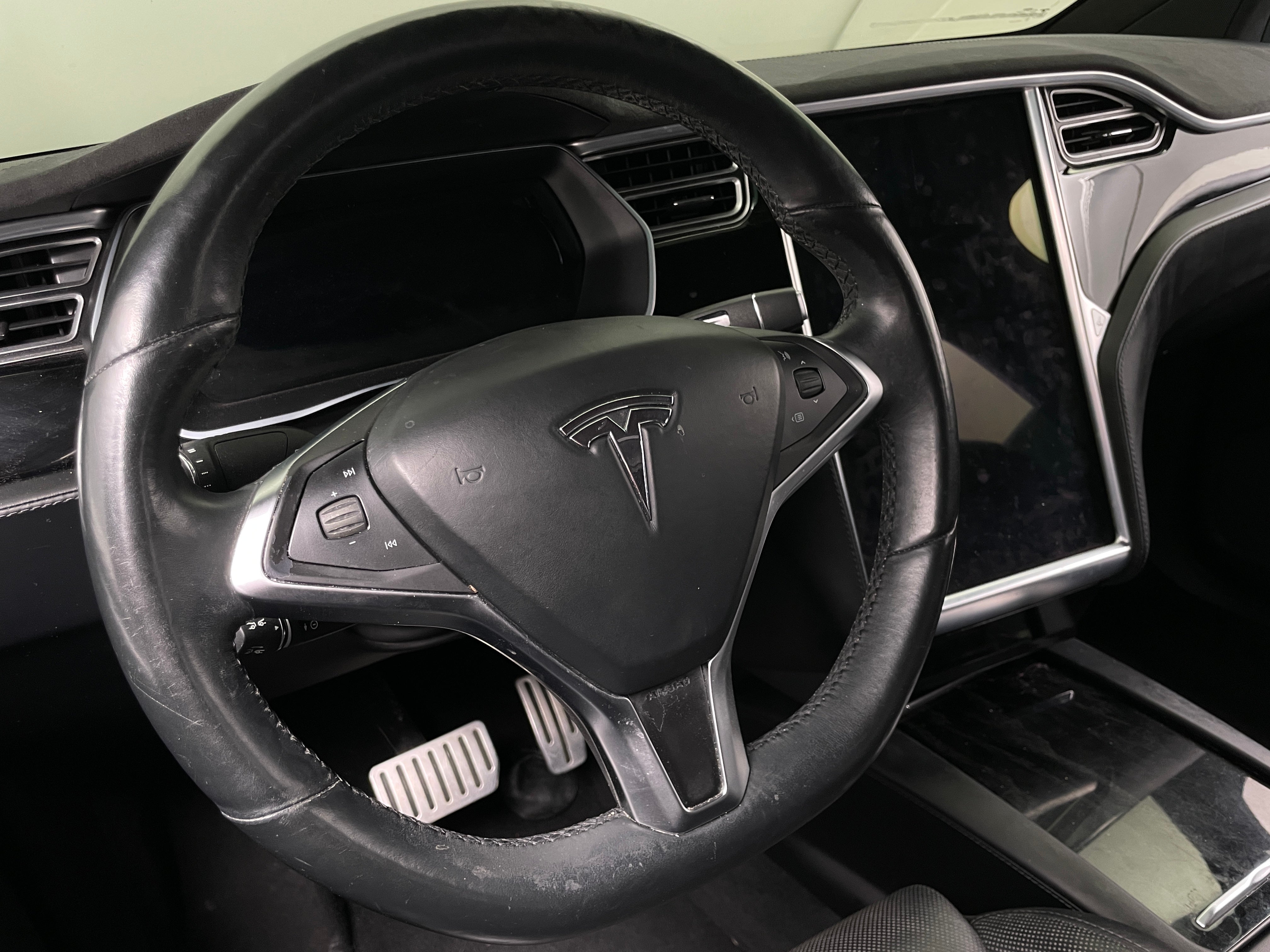 2016 Tesla Model X P90D 4