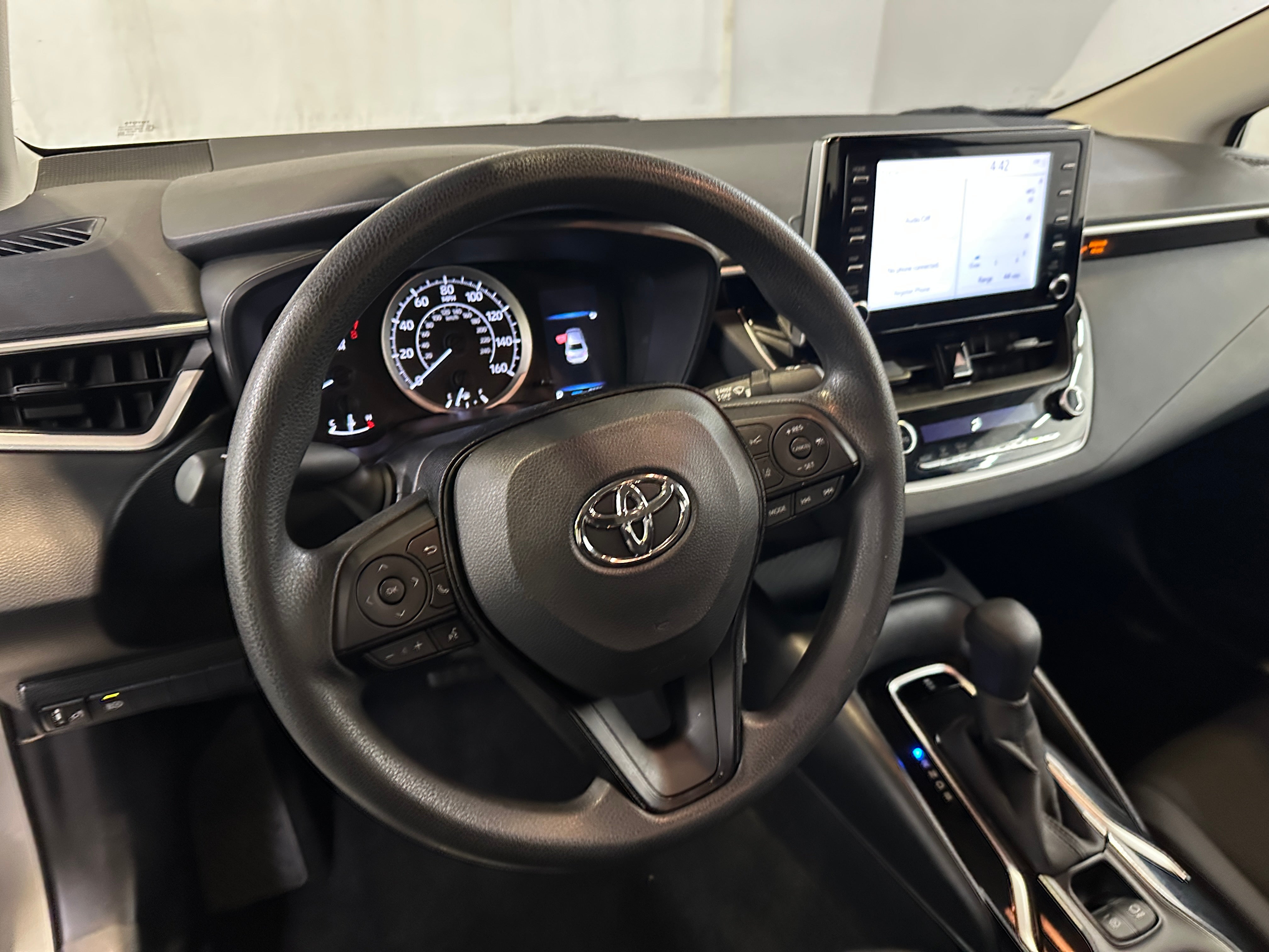 2020 Toyota Corolla LE 5
