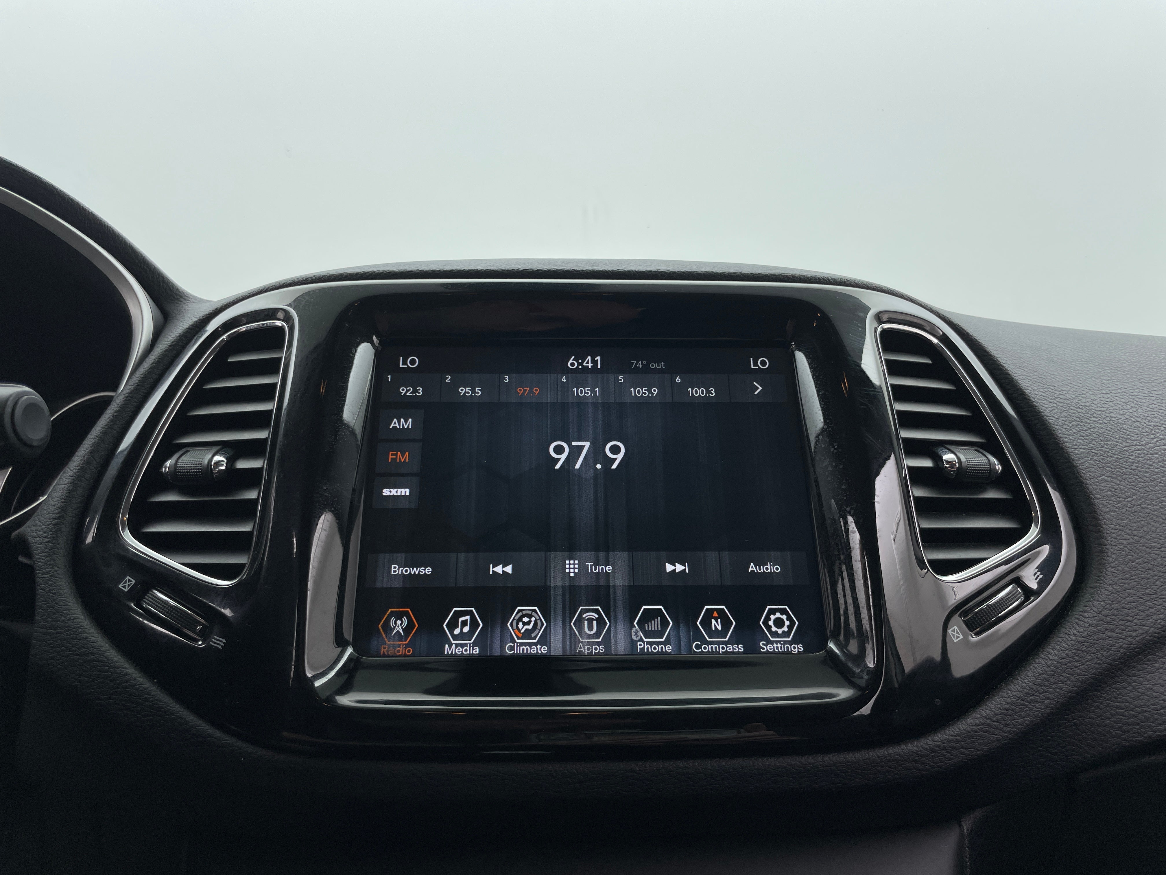 2018 Jeep Compass Limited 3