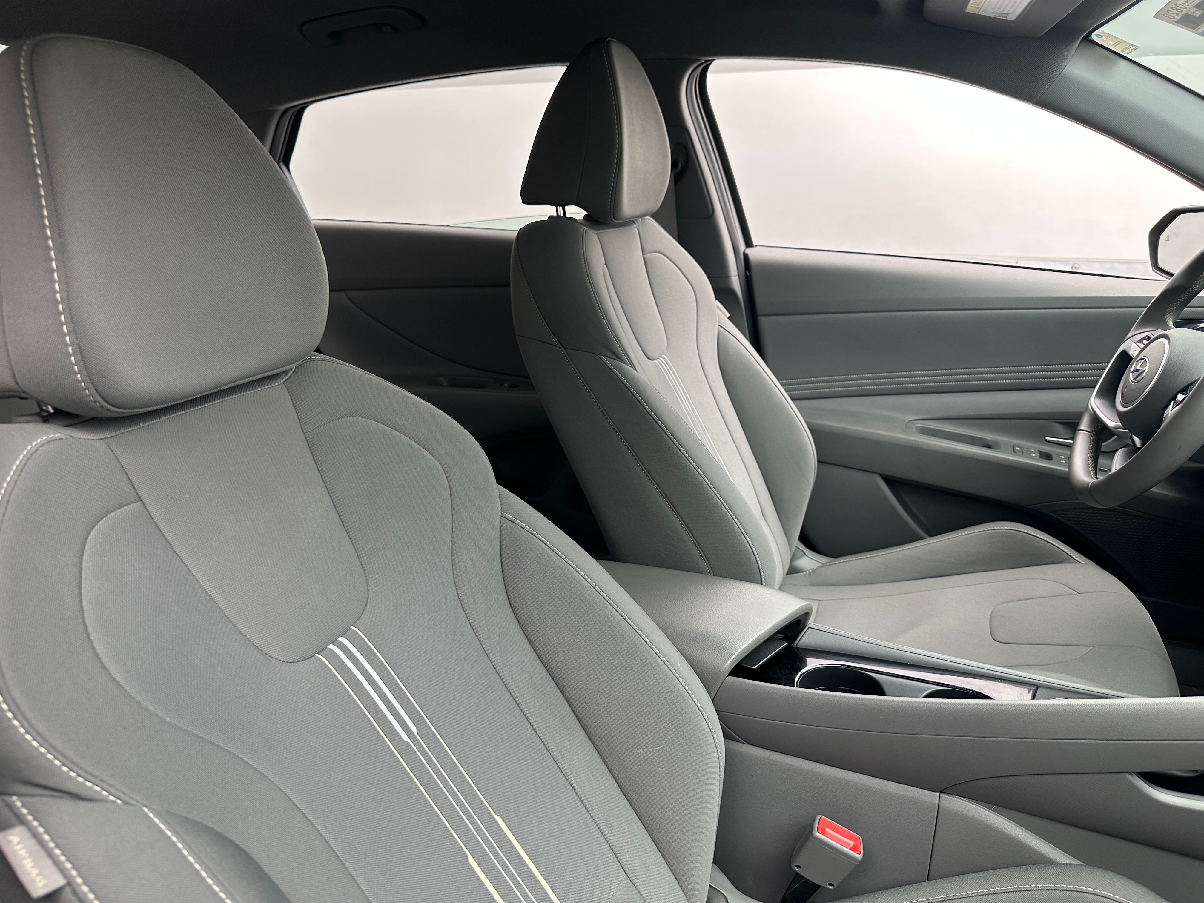 2023 Hyundai Elantra SEL 2