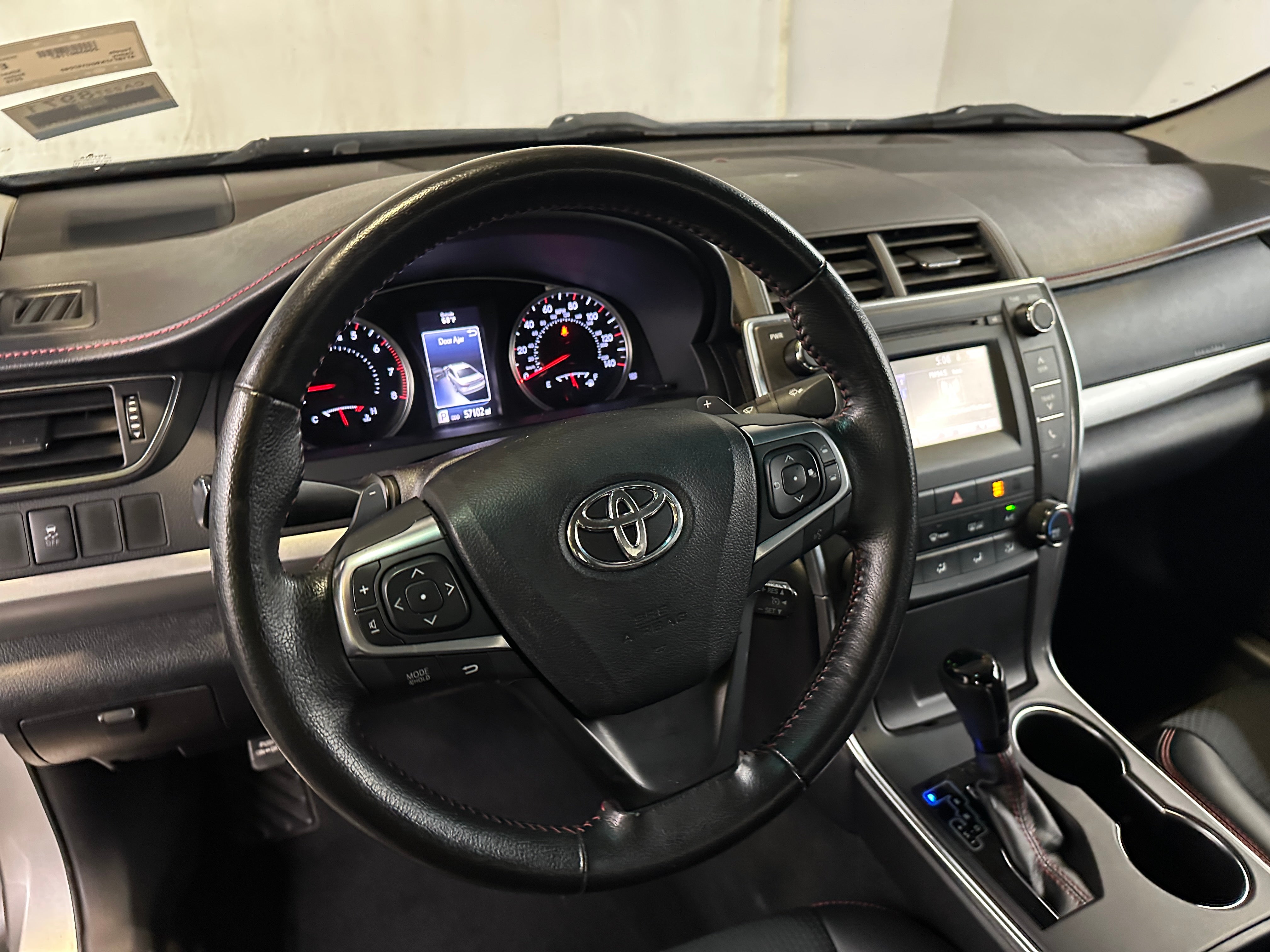 2016 Toyota Camry SE 5