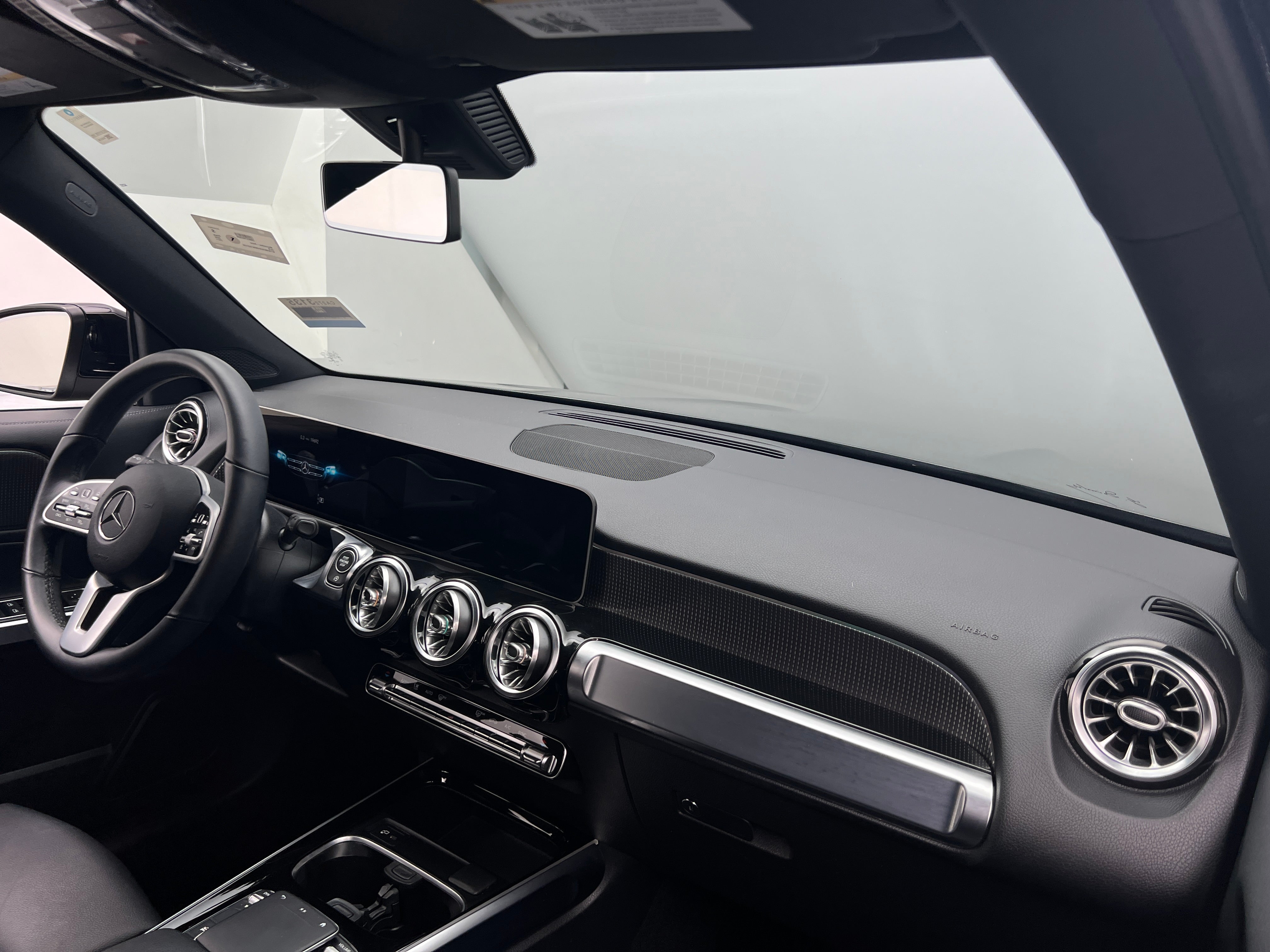 2021 Mercedes-Benz GLB 250 3