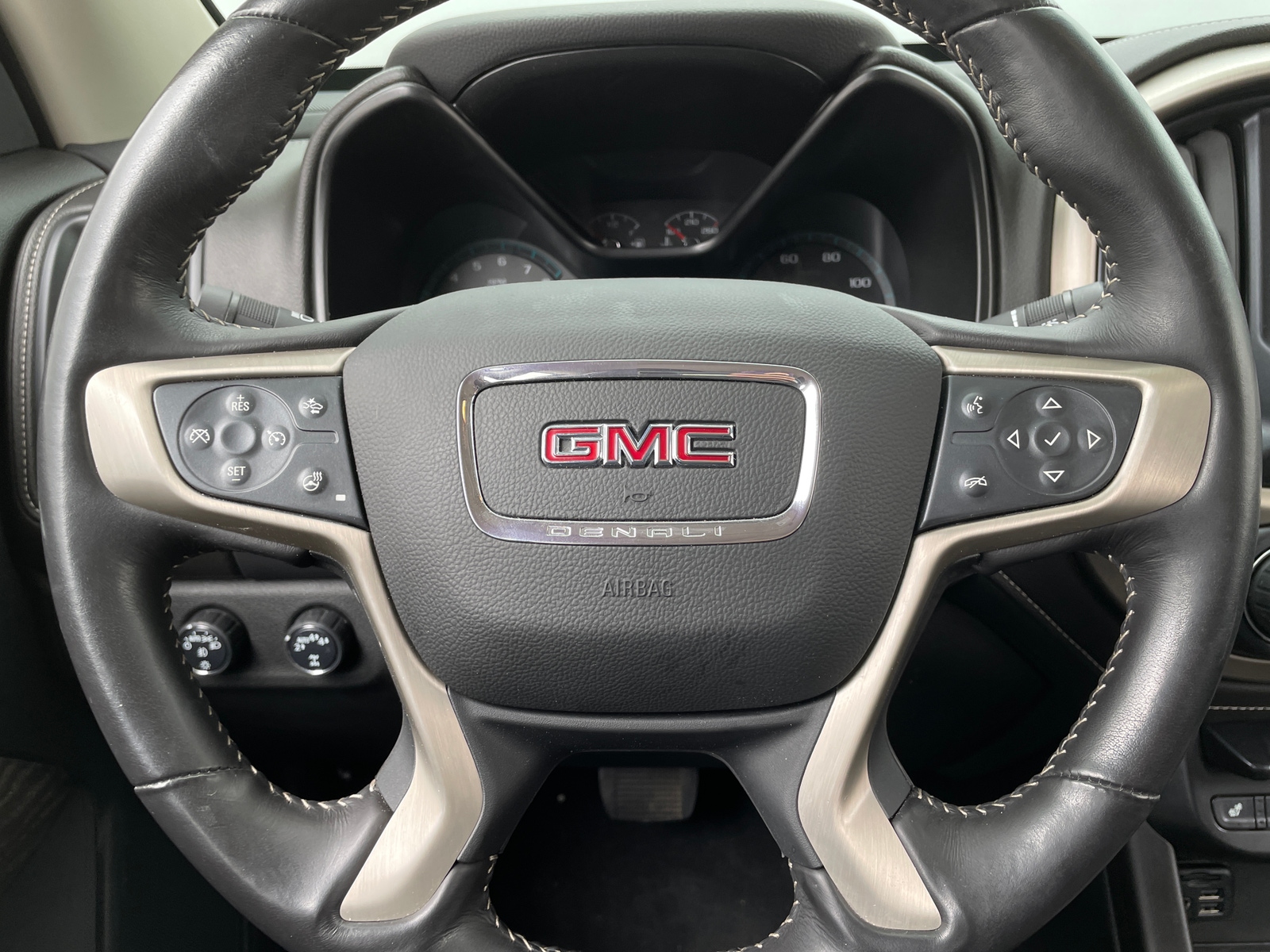 Thumbnail: 2022 GMC Canyon - 4