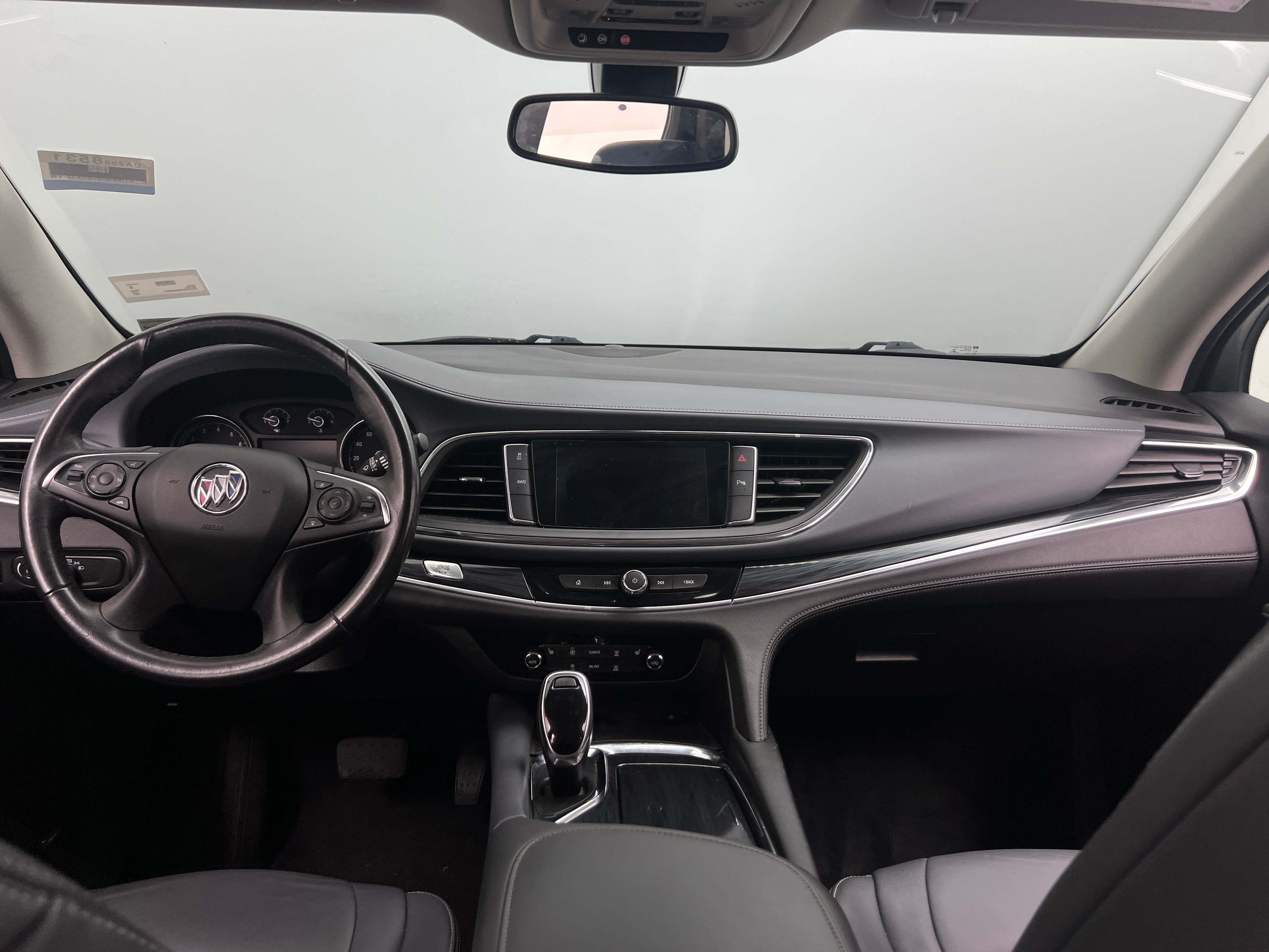 2021 Buick Enclave Essence 2