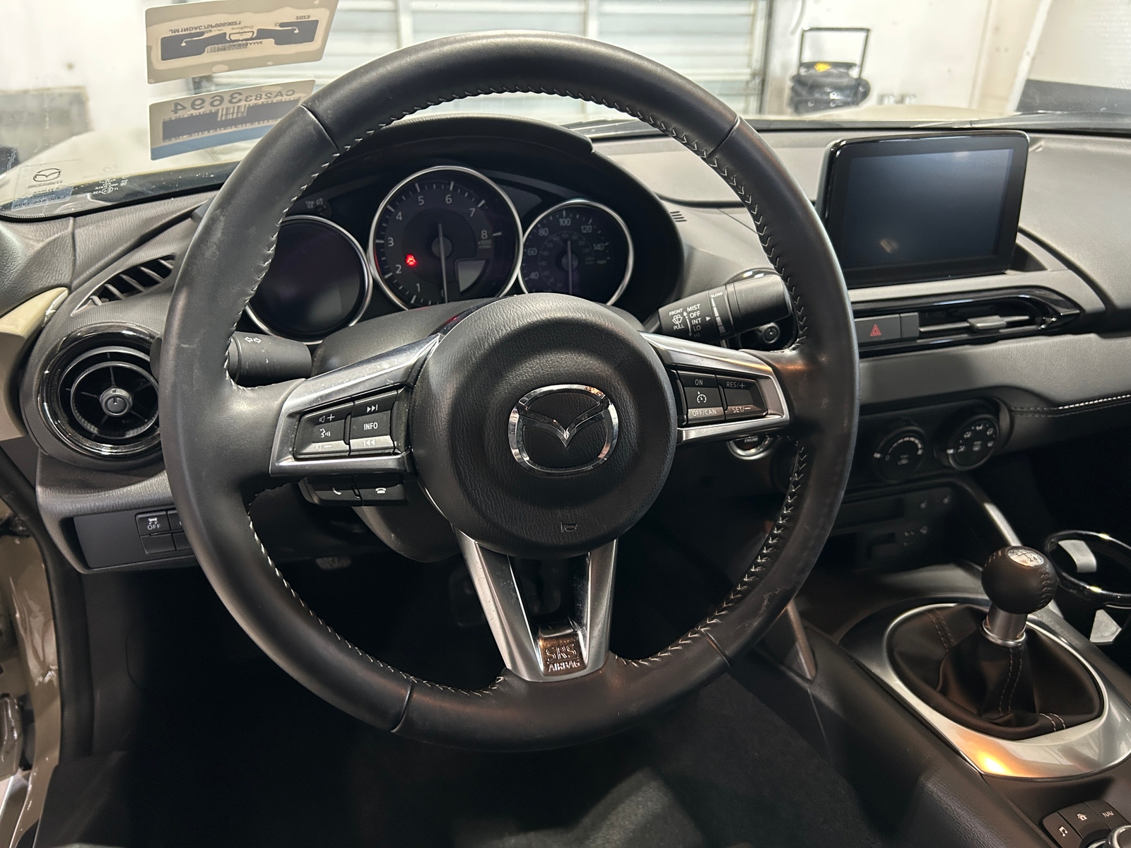 Thumbnail: 2023 Mazda MX-5 Miata - 5