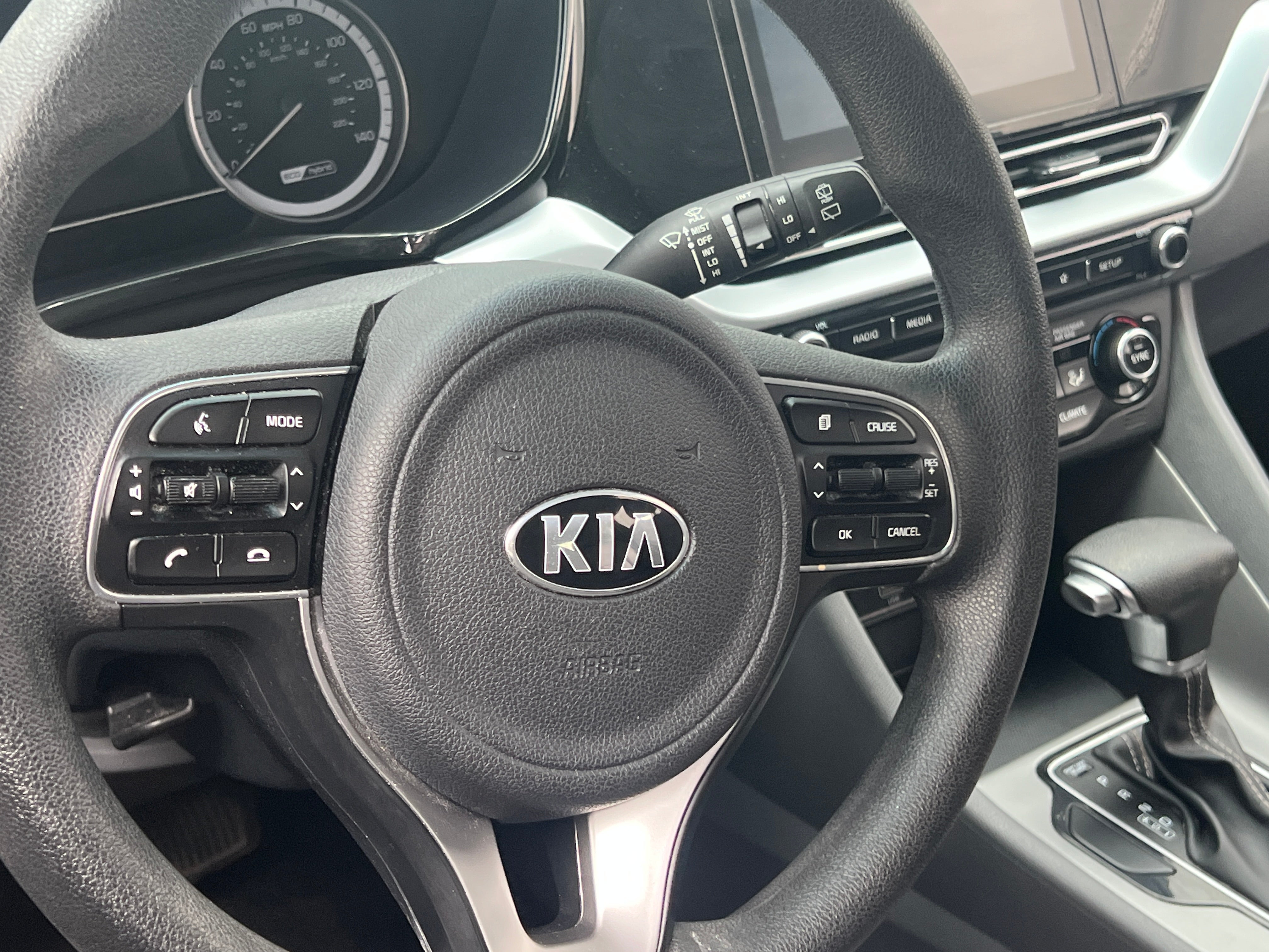 2020 Kia Niro LX 5