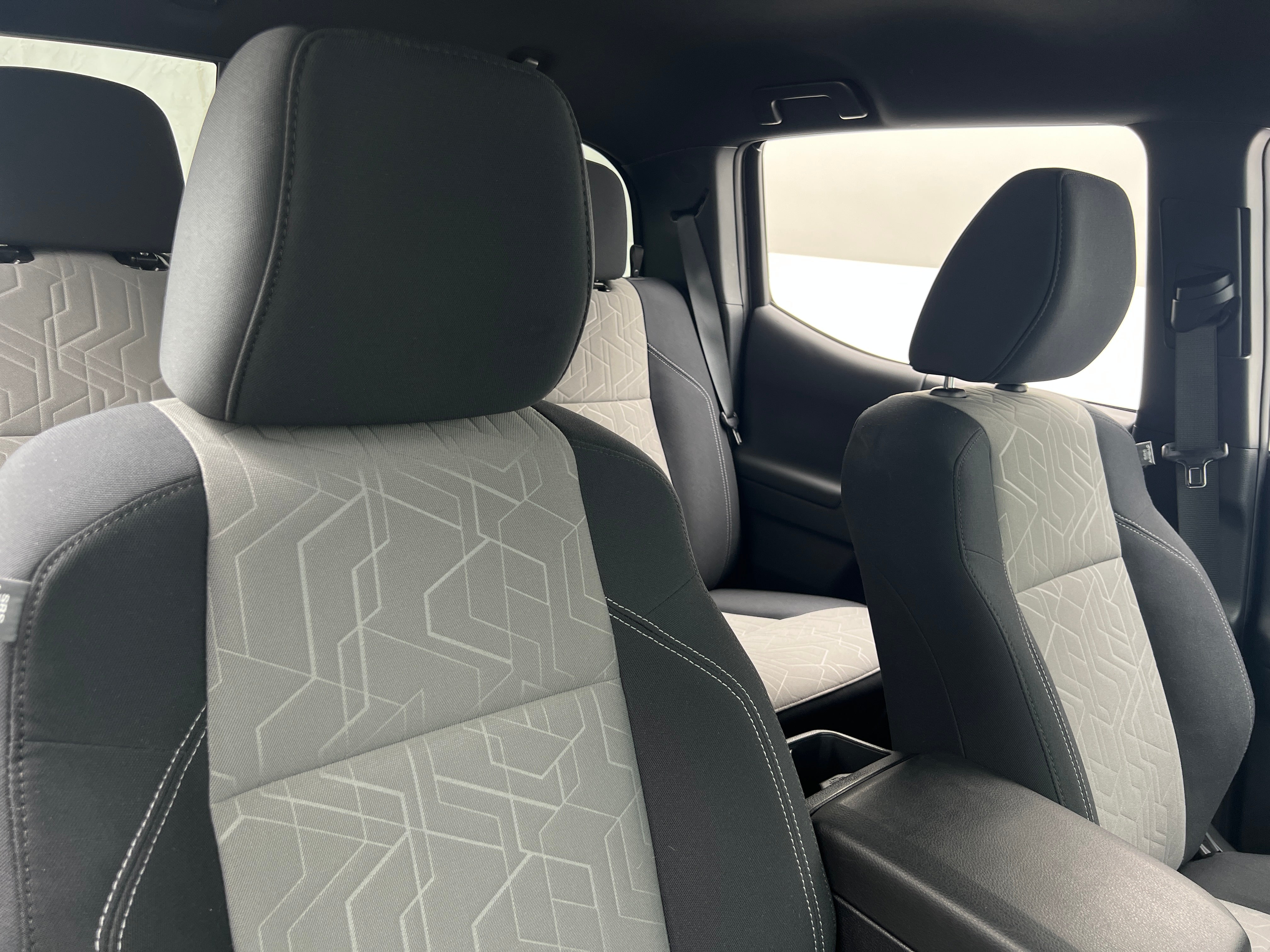 2023 Toyota Tacoma TRD Sport 2