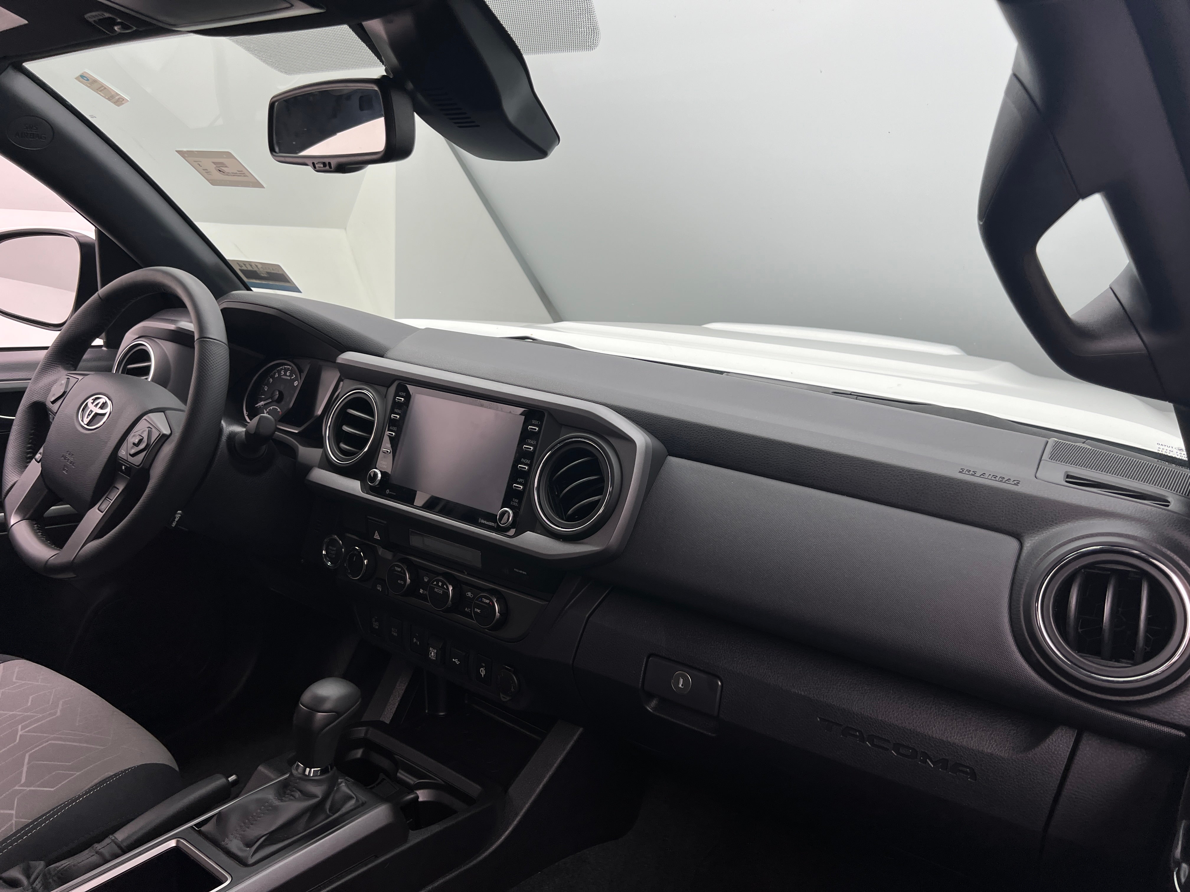 2023 Toyota Tacoma TRD Sport 3