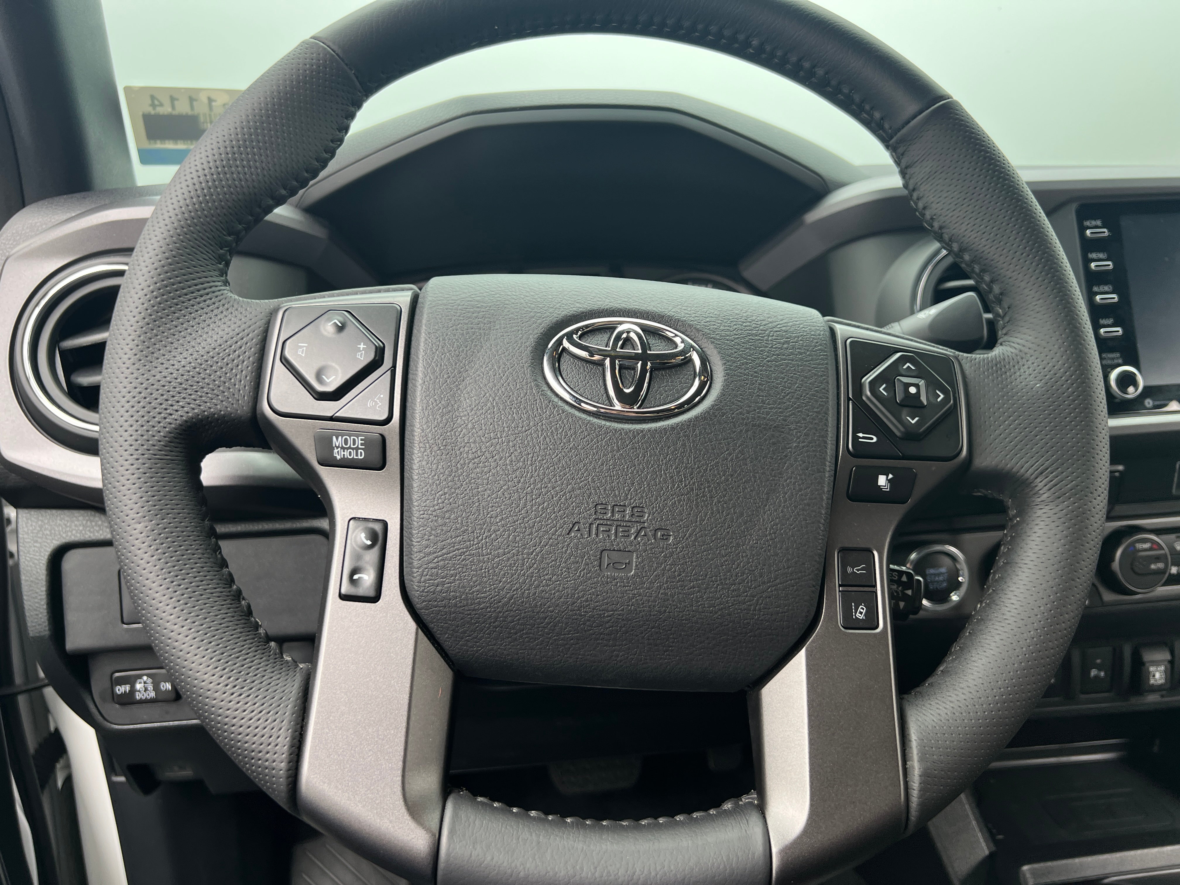 2023 Toyota Tacoma TRD Sport 5