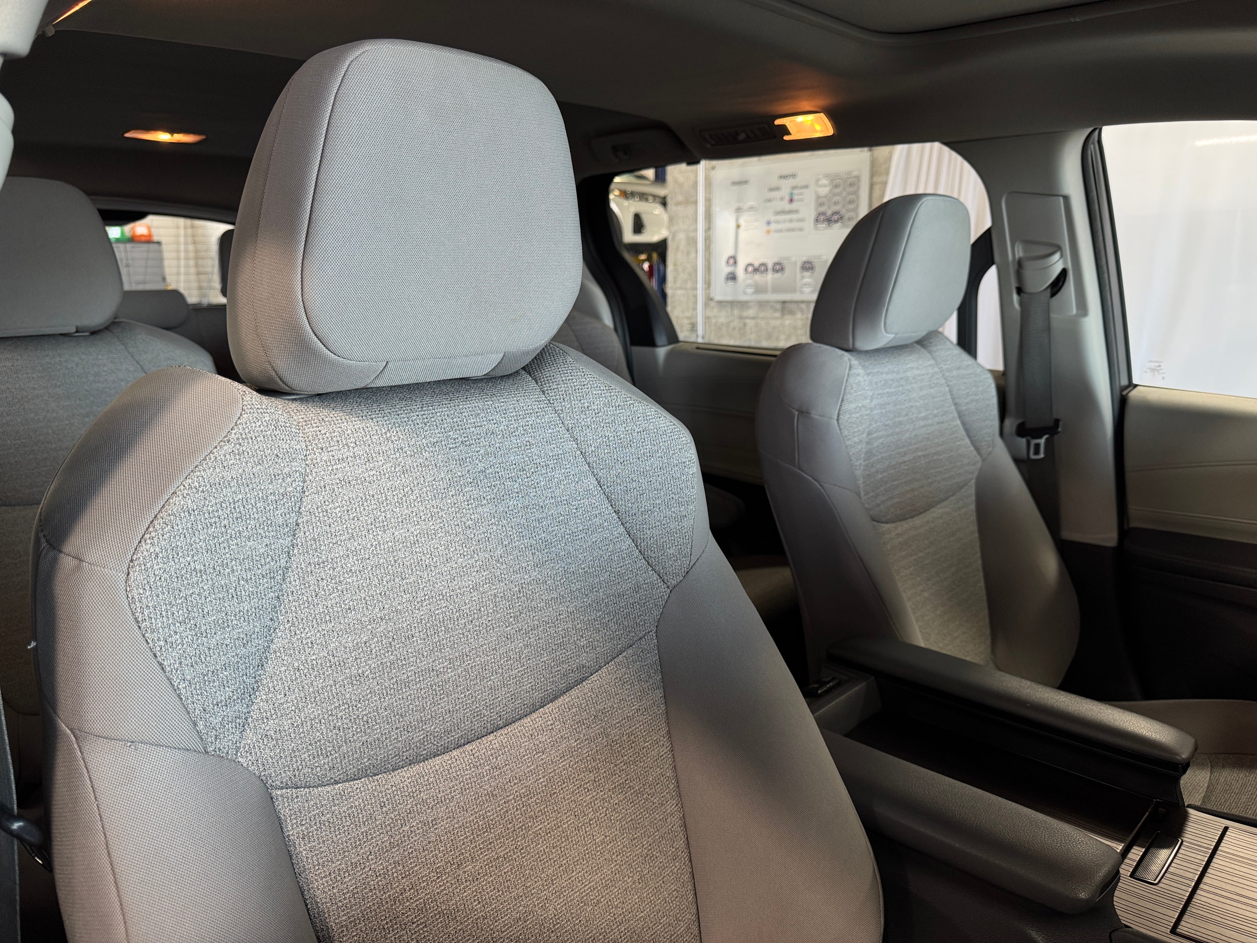 Thumbnail: 2022 Toyota Sienna - 2