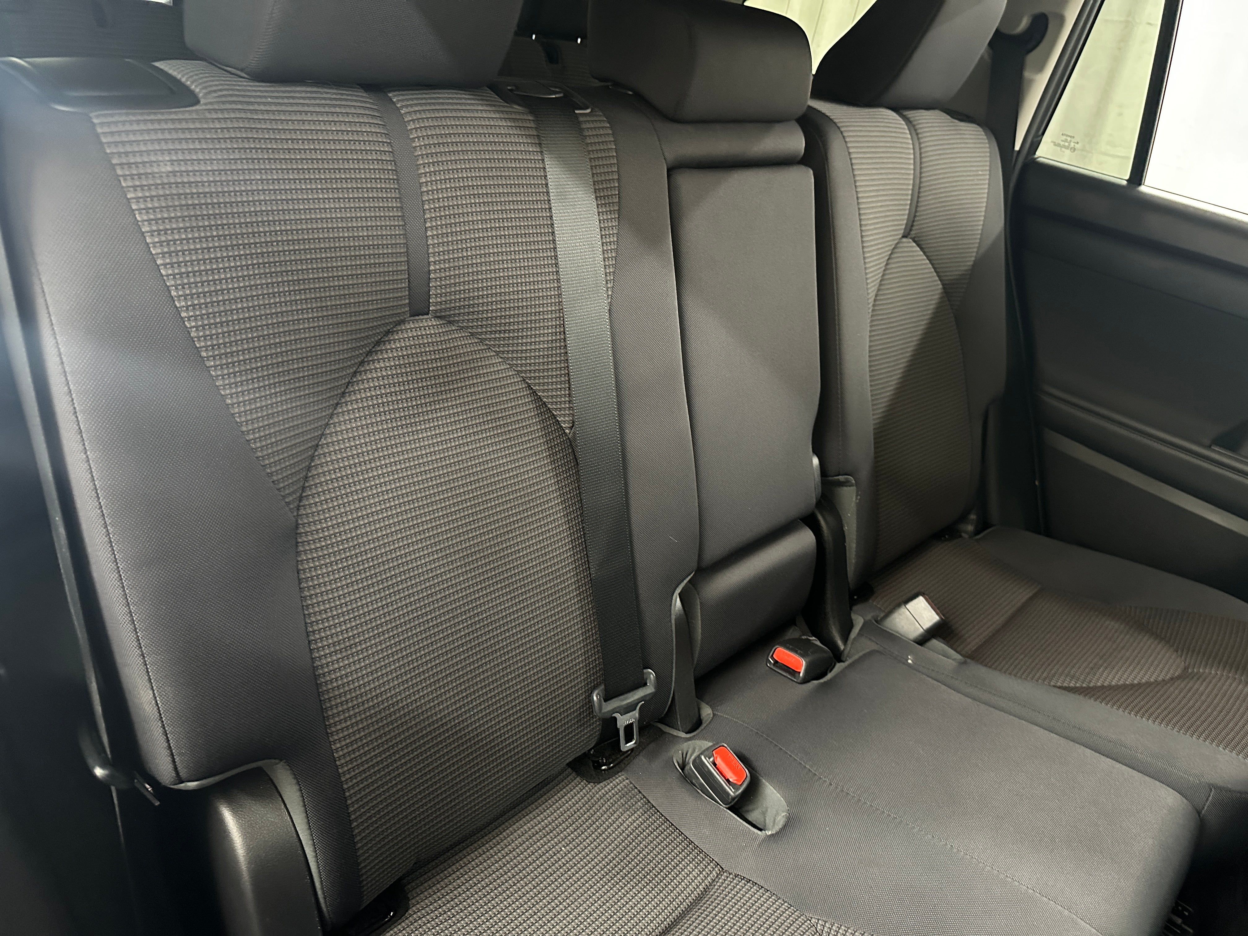 2021 Toyota Highlander LE 6