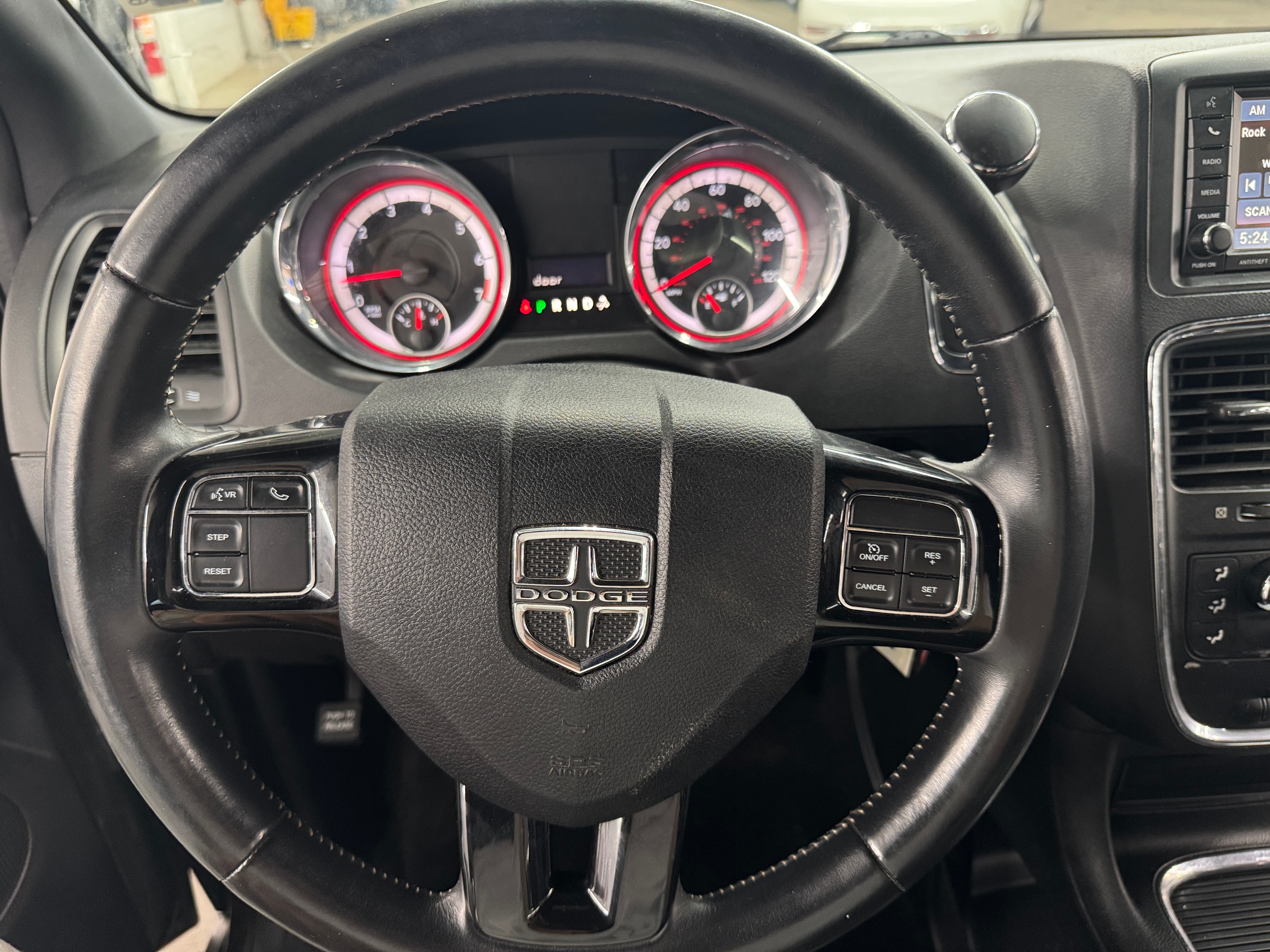 2017 Dodge Grand Caravan SXT 4