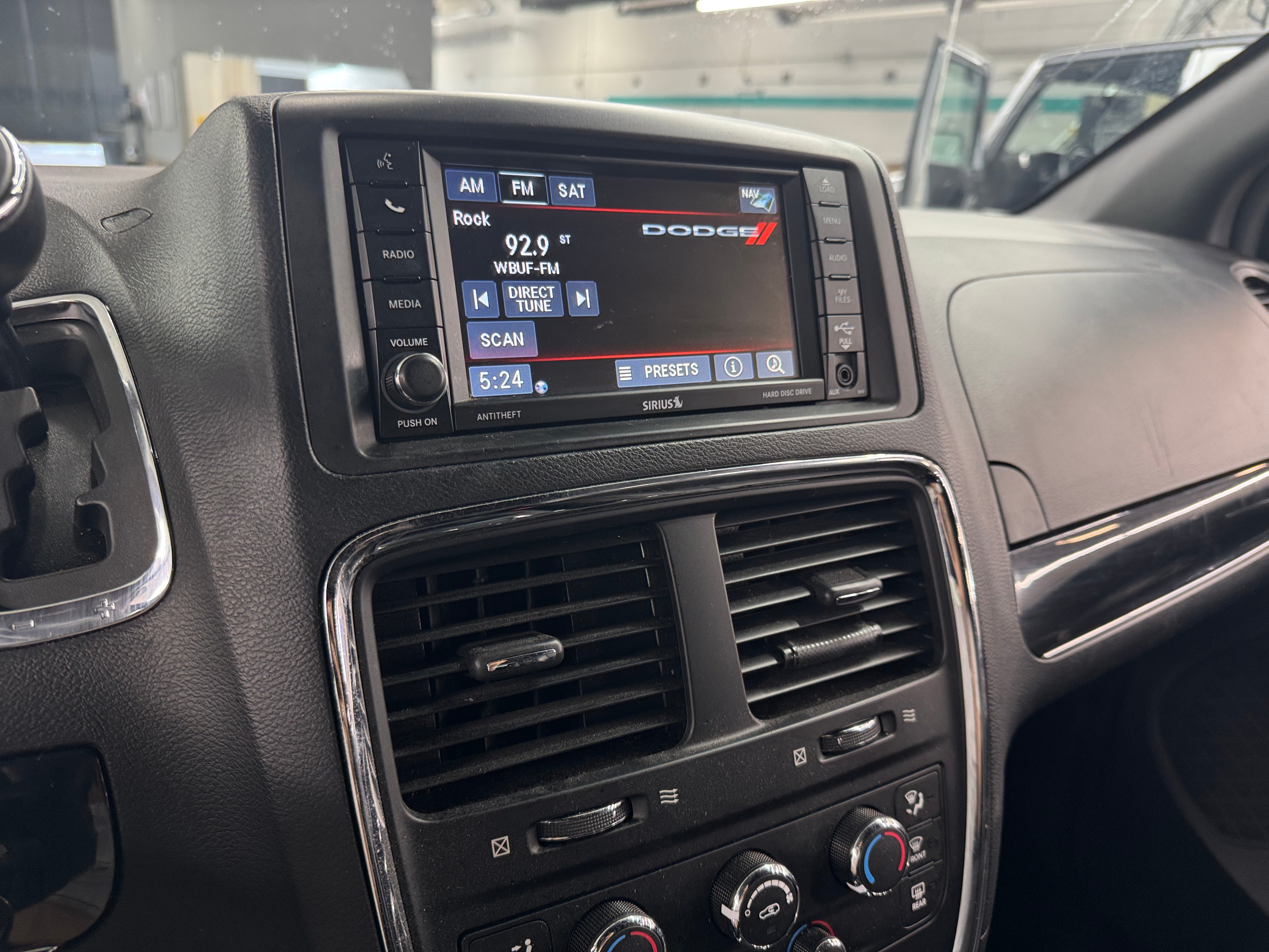 2017 Dodge Grand Caravan SXT 3