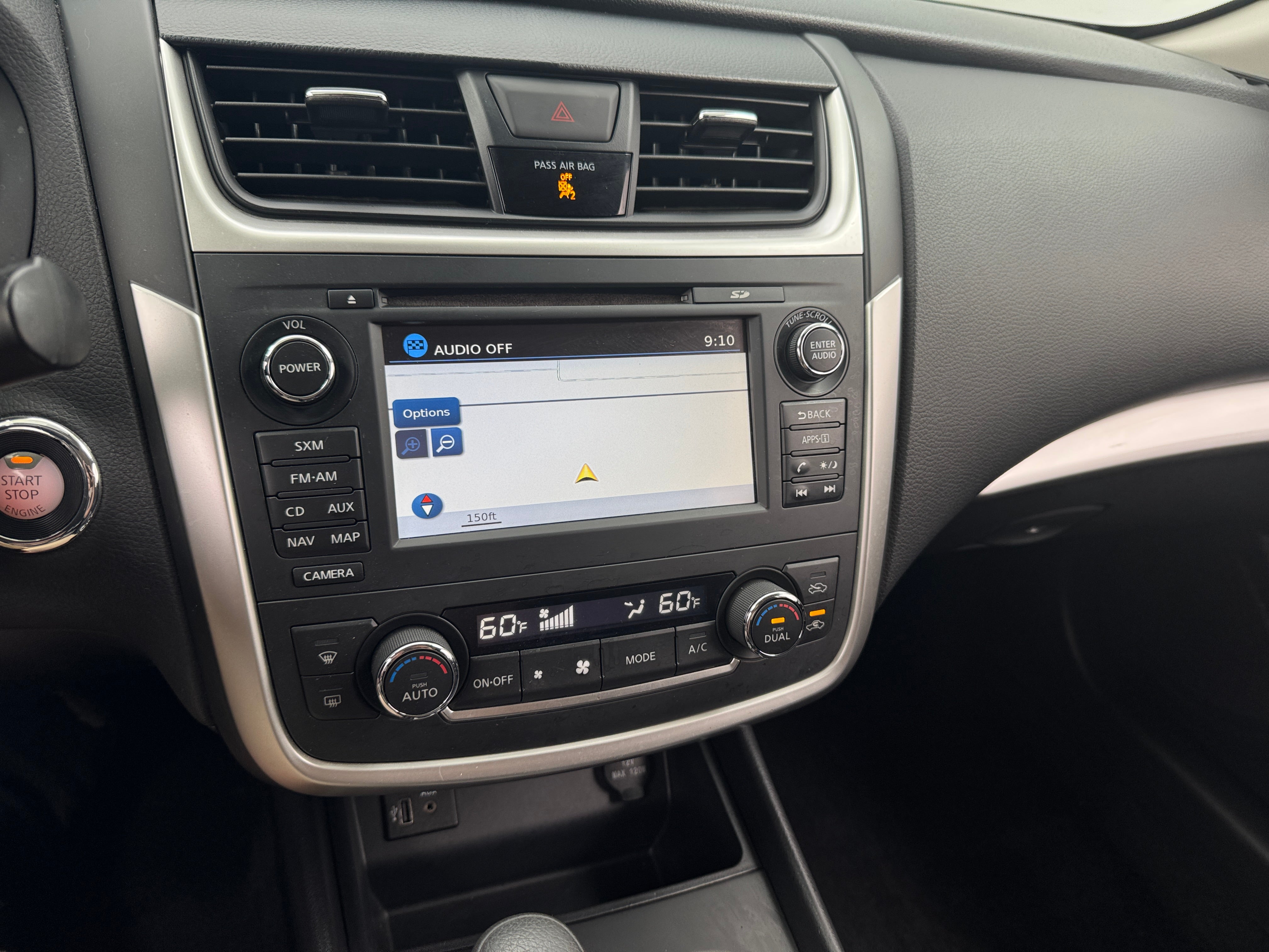 2017 Nissan Altima SV 4