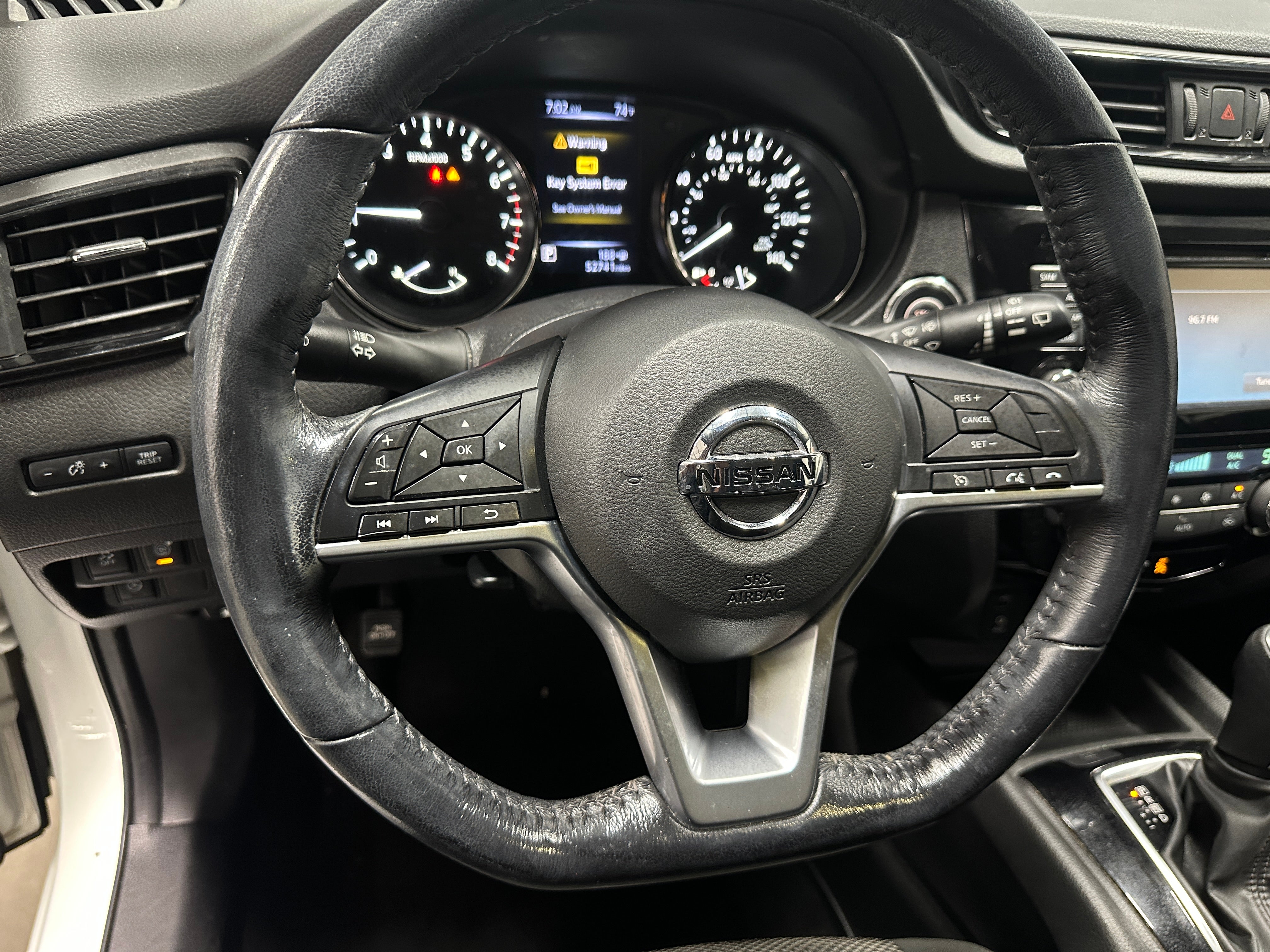 2017 Nissan Rogue Sport SV 5