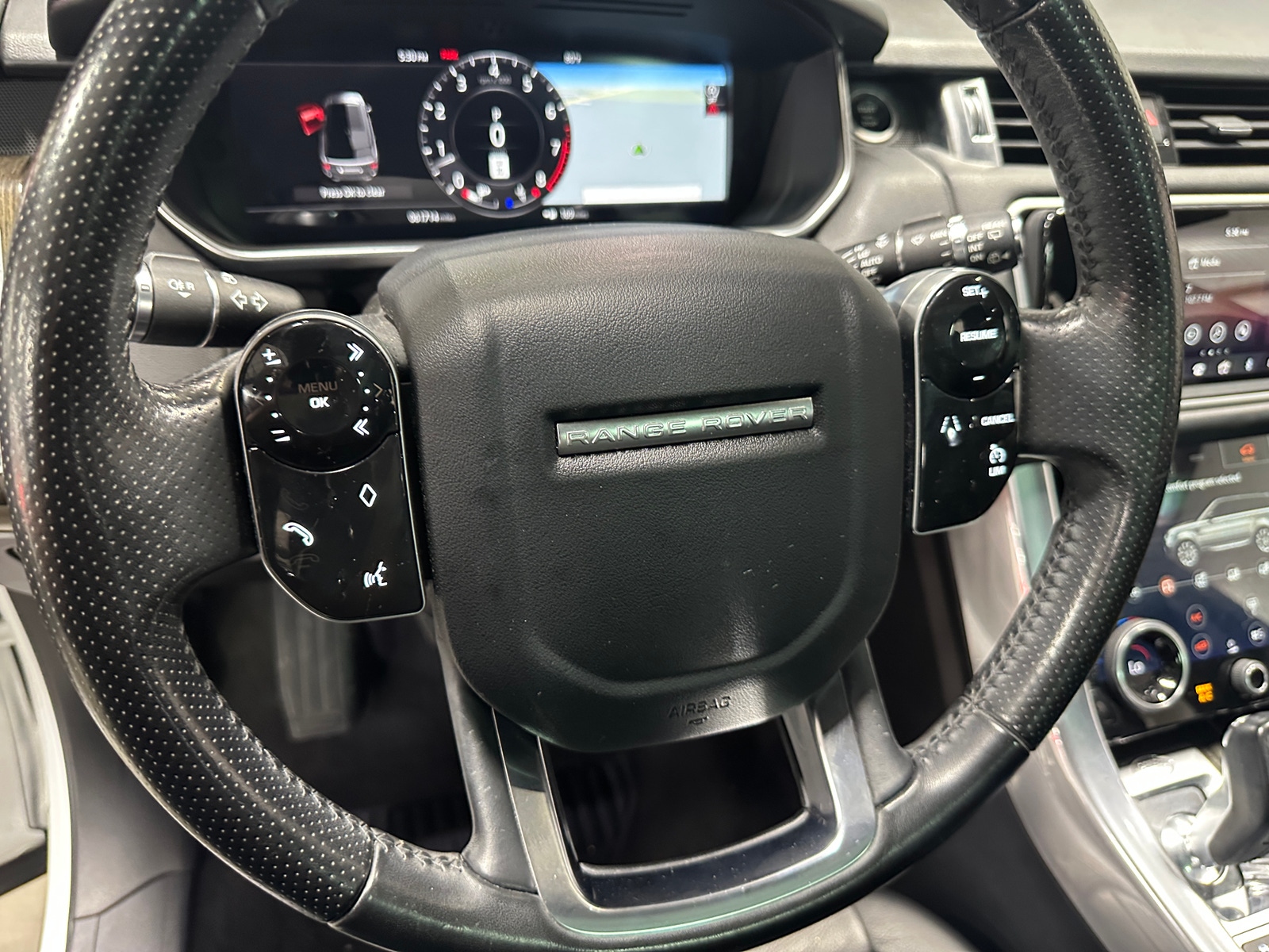 Thumbnail: 2019 Land Rover Range Rover Sport - 4