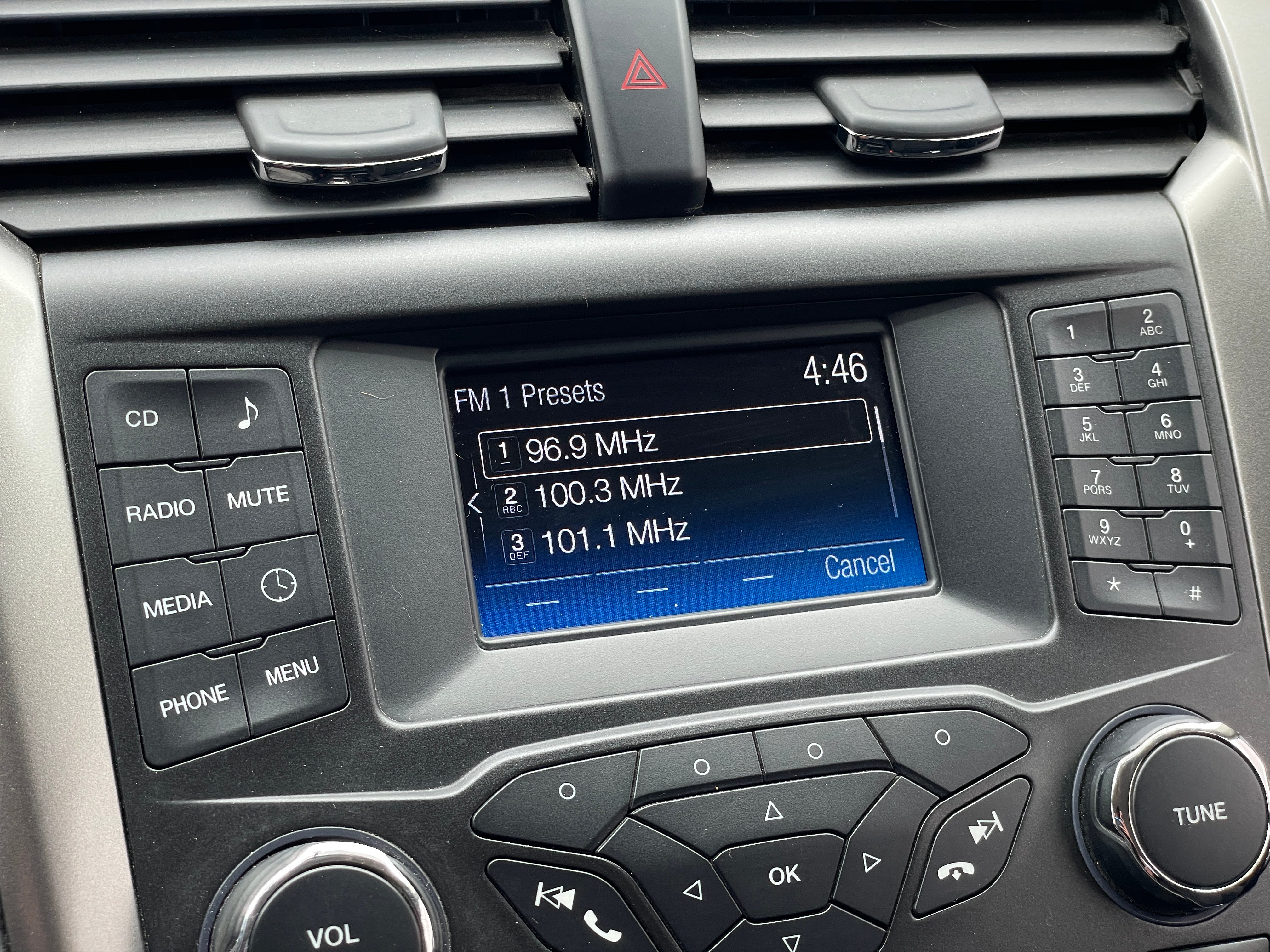 2017 Ford Fusion S 4