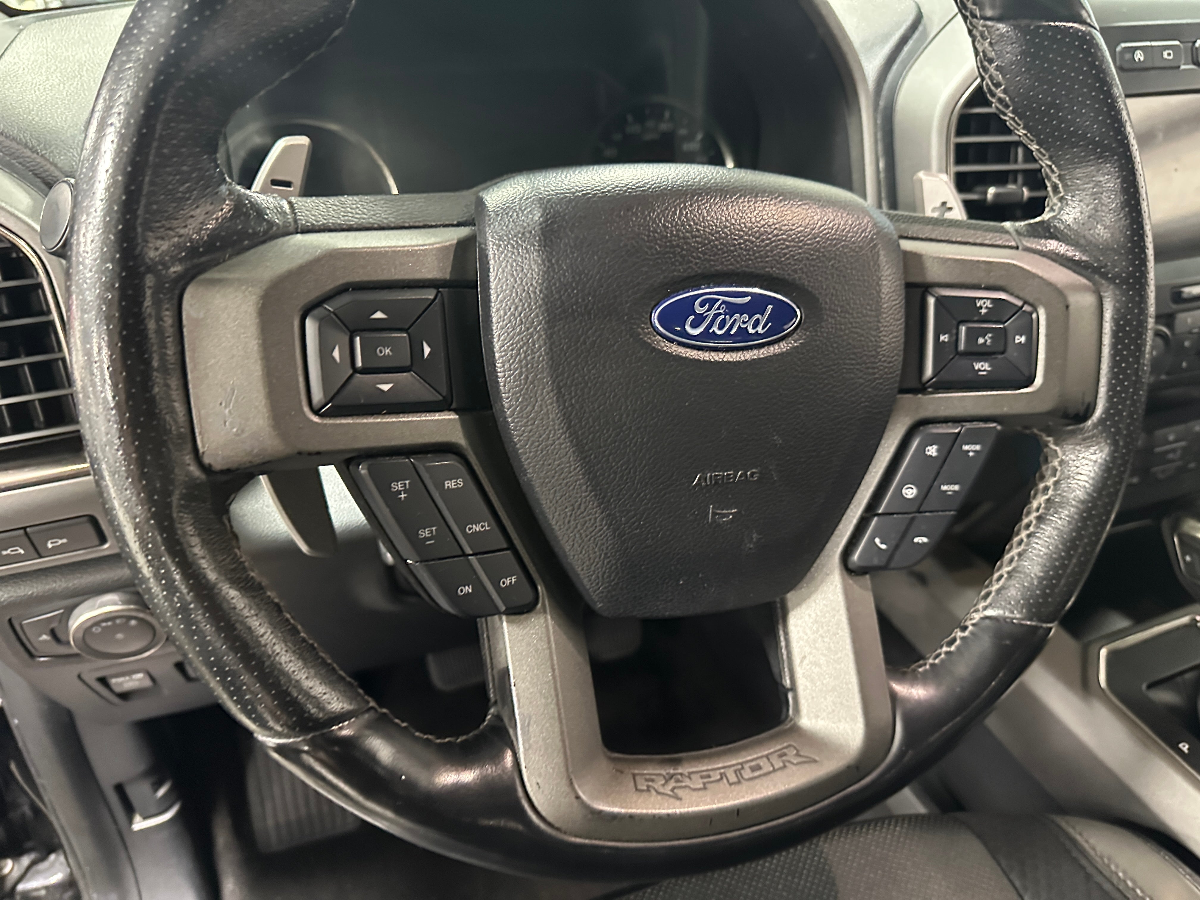 2020 Ford Econoline E-150 4