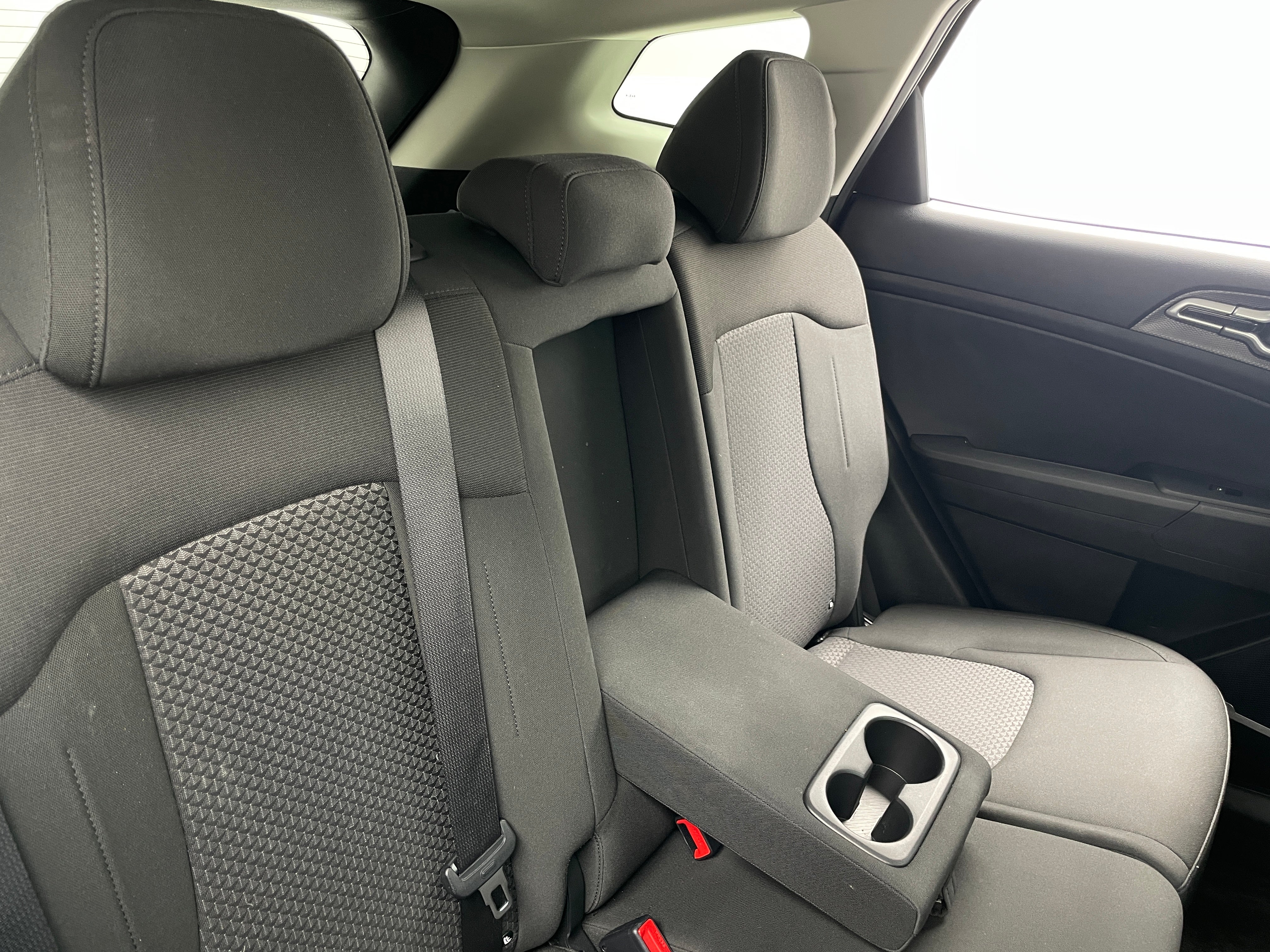 2024 Kia Sportage LX 6