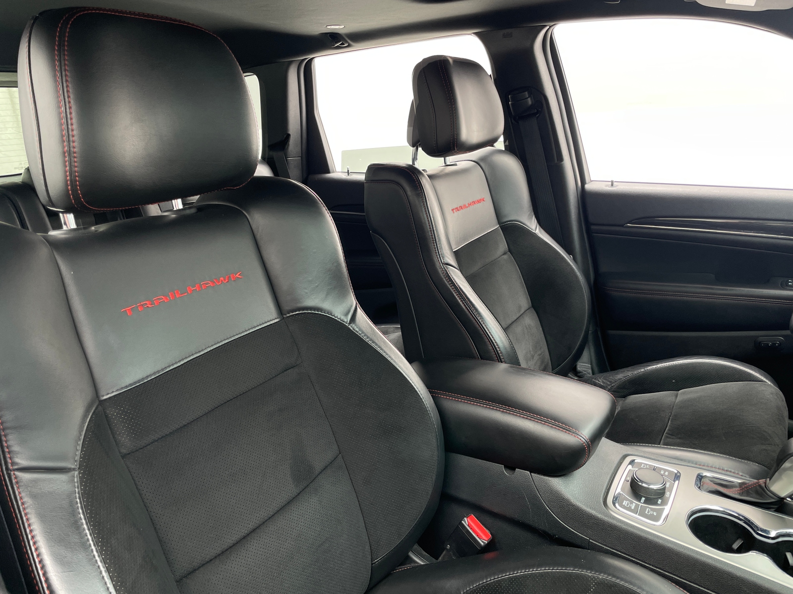 Thumbnail: 2018 Jeep Grand Cherokee - 2