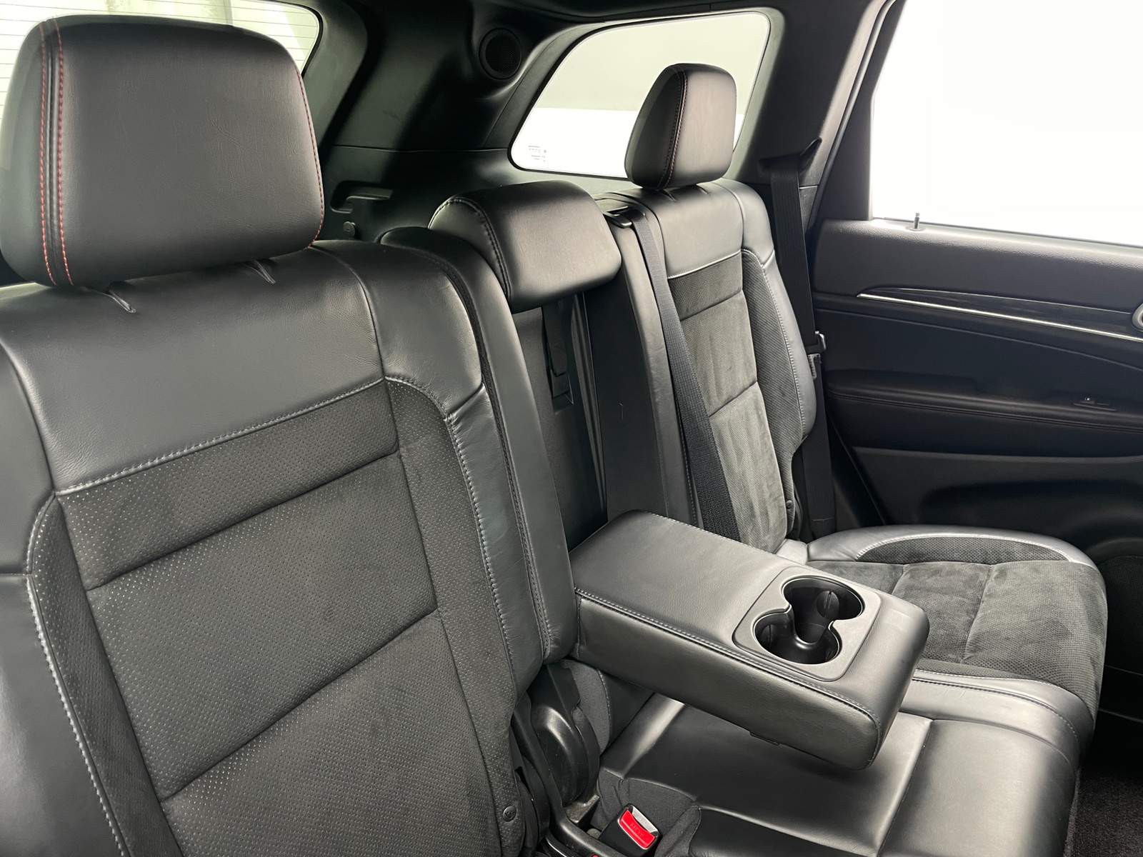 Thumbnail: 2018 Jeep Grand Cherokee - 6