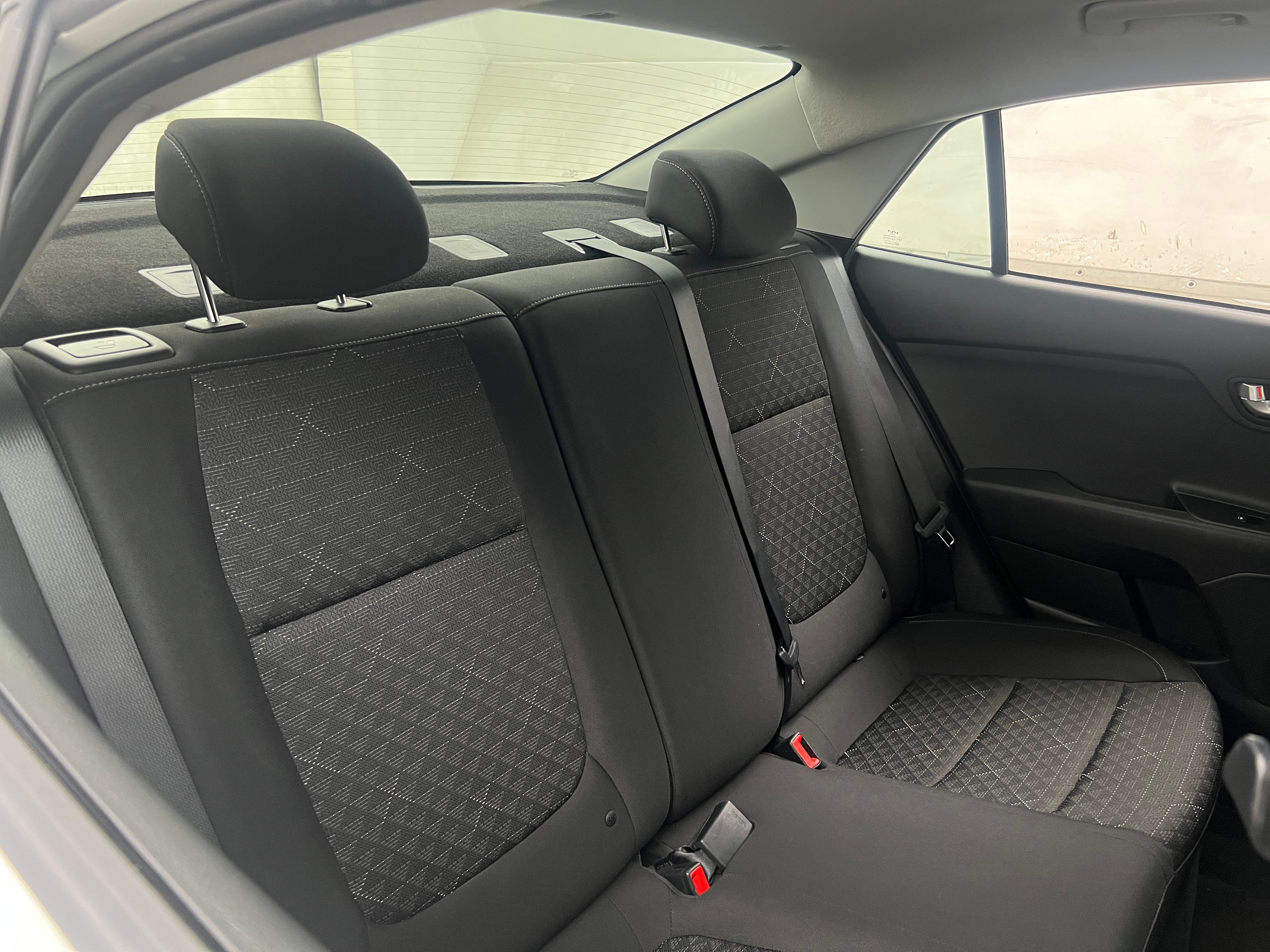 2022 Kia Rio S 6