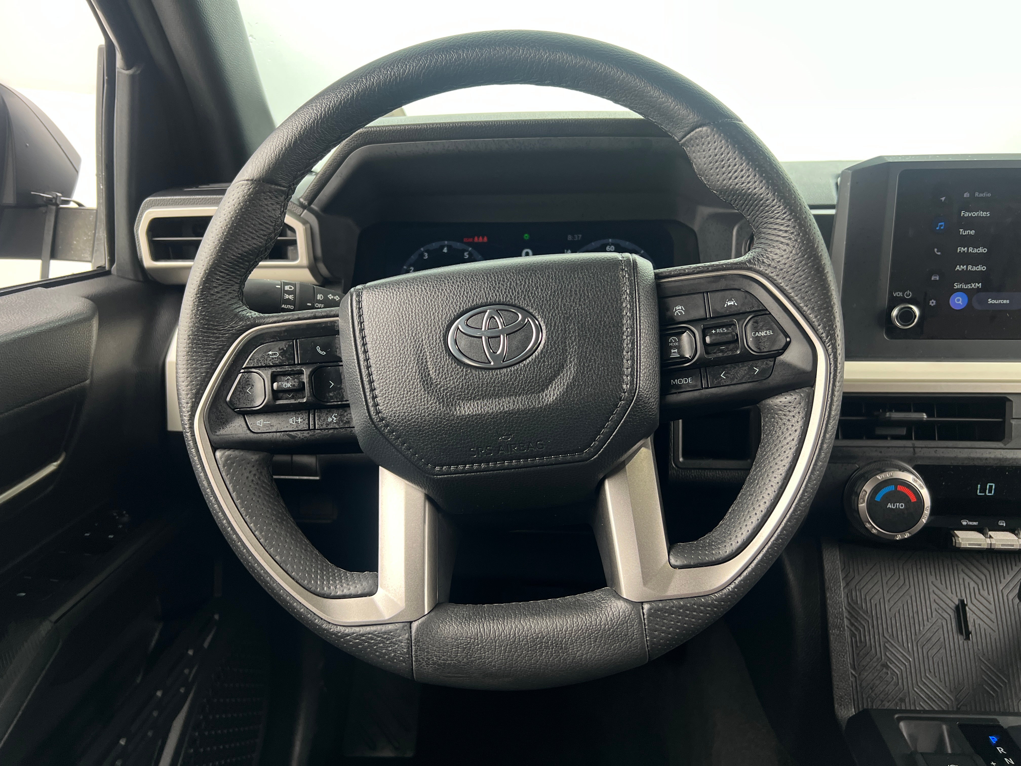 2024 Toyota Tacoma TRD Off-Road 5