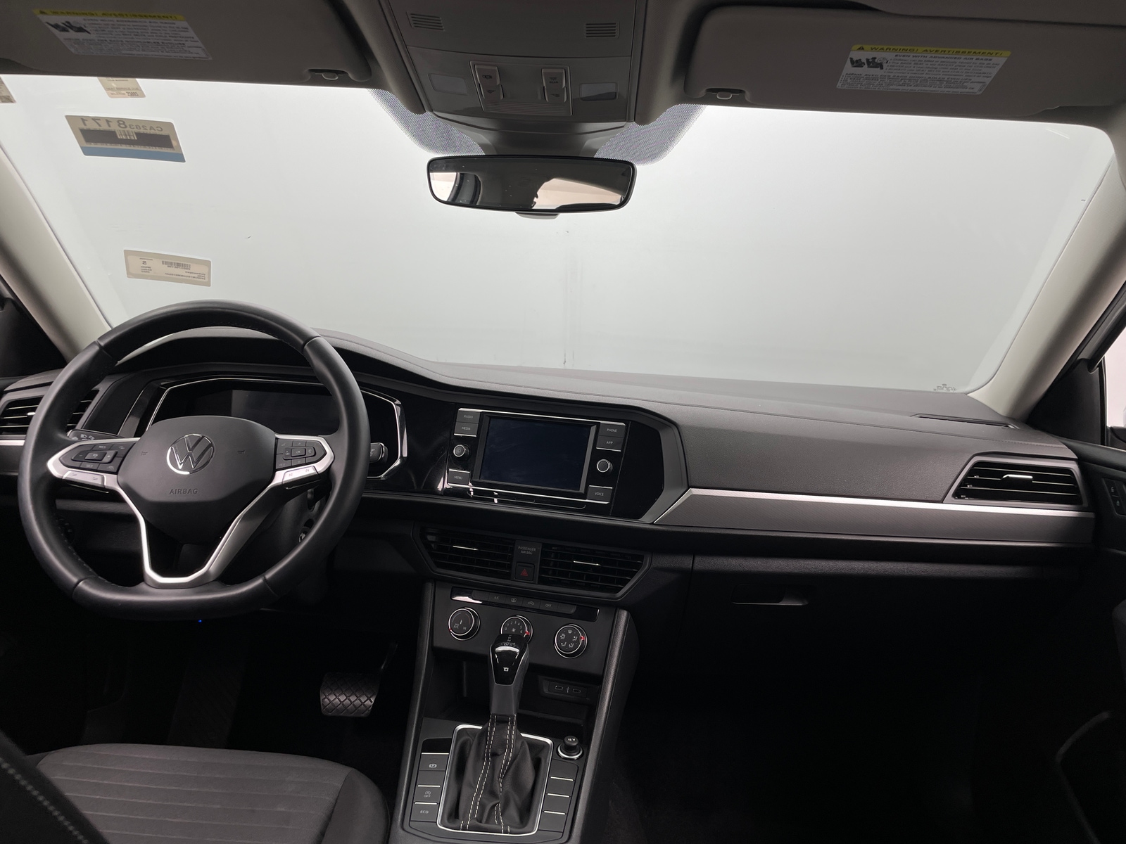 Thumbnail: 2022 Volkswagen Jetta - 3