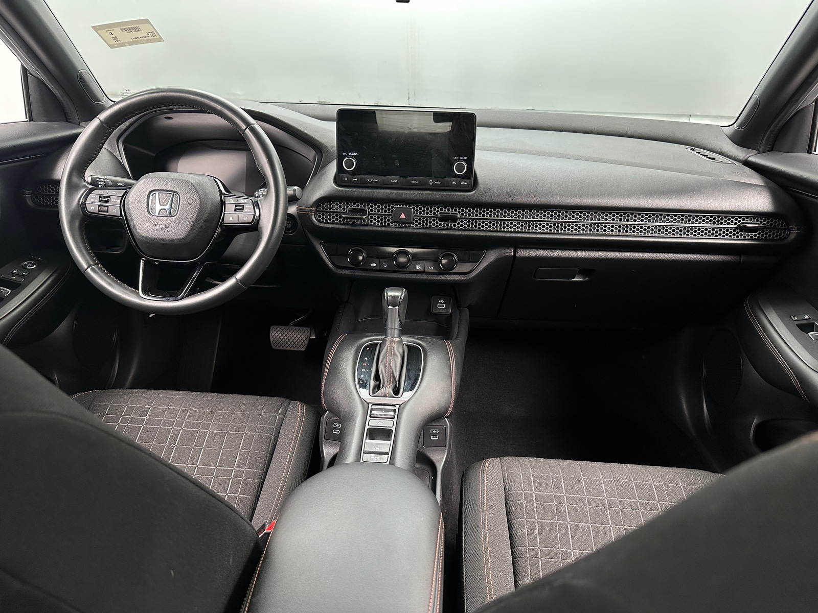 Thumbnail: 2024 Honda HR-V - 3