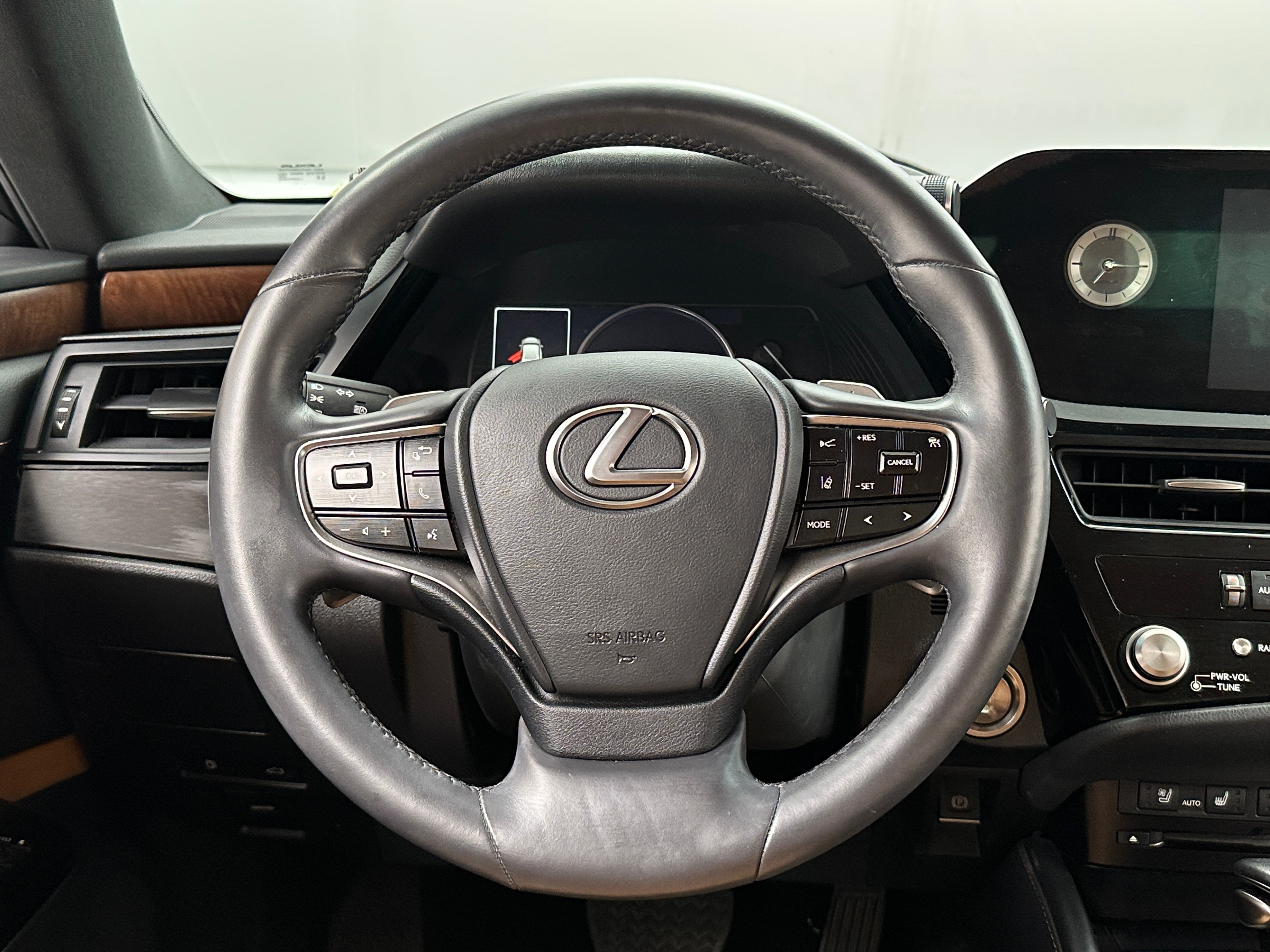 2022 Lexus ES 350 5