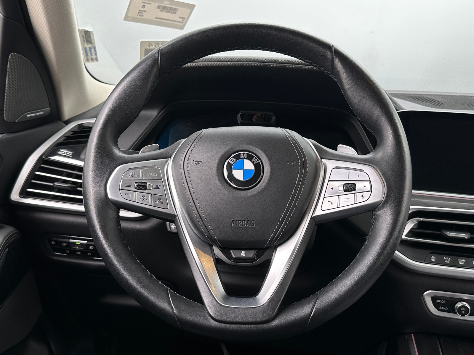 Thumbnail: 2021 BMW X7 - 4