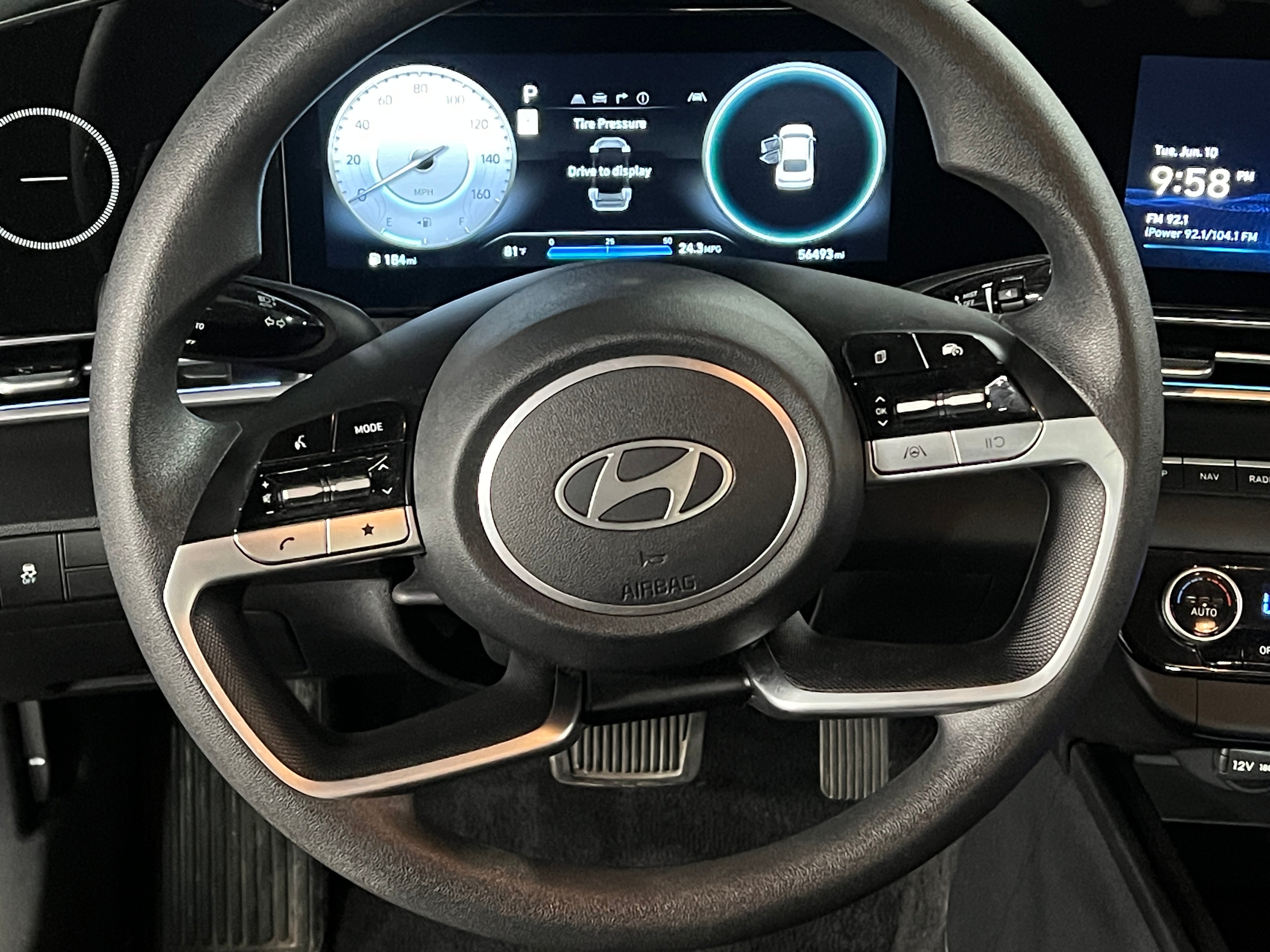2024 Hyundai Elantra SEL 5