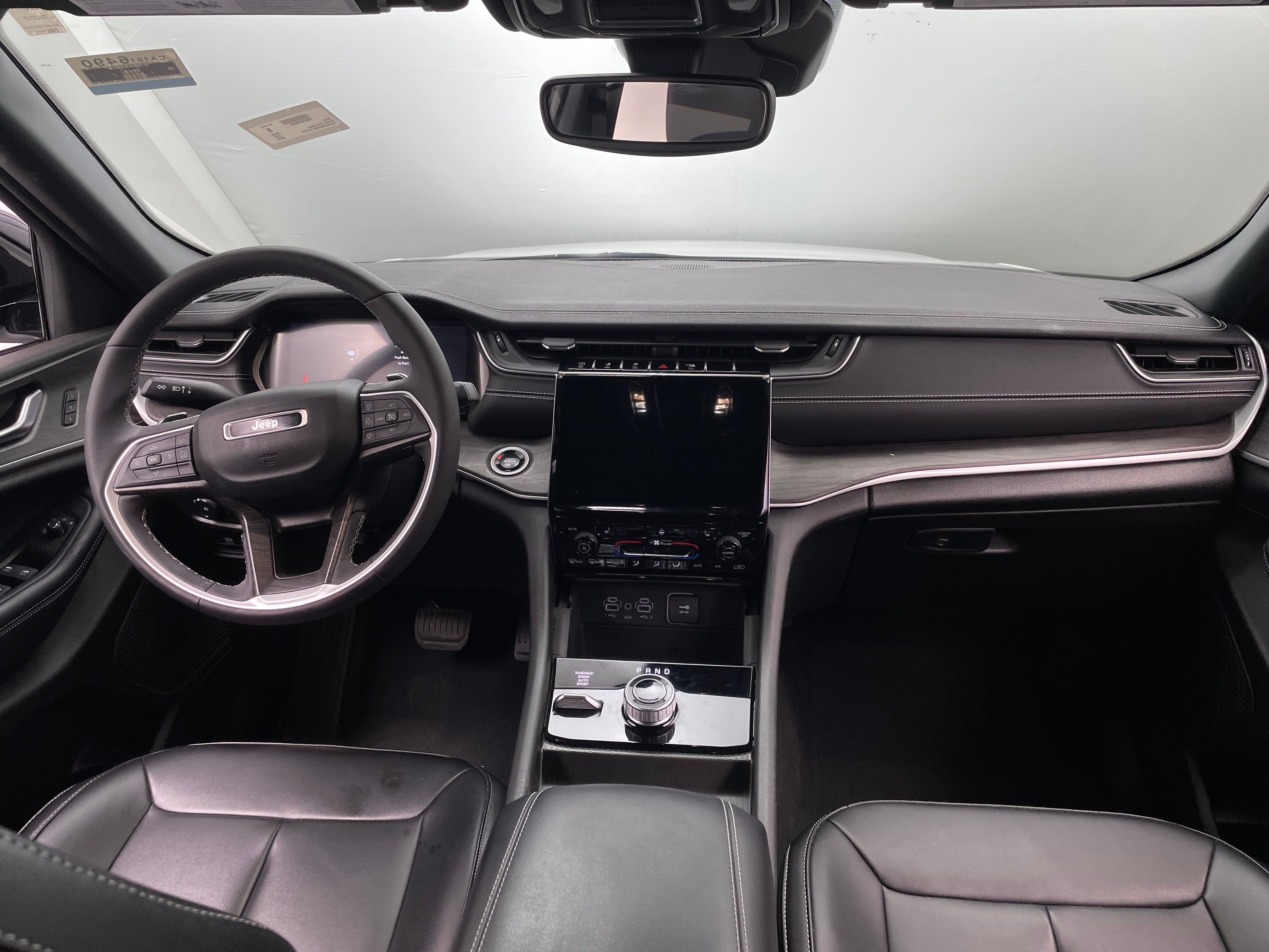 2024 Jeep Grand Cherokee Limited Edition 2