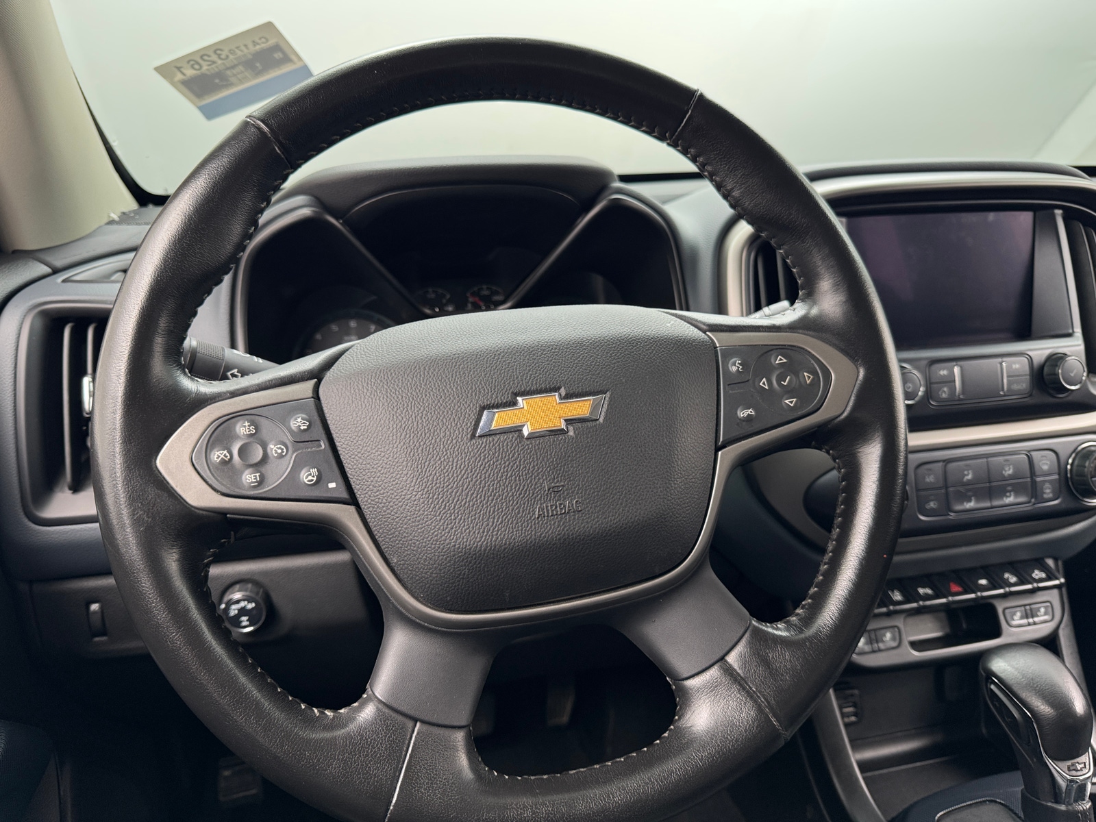 Thumbnail: 2022 Chevrolet Colorado - 4