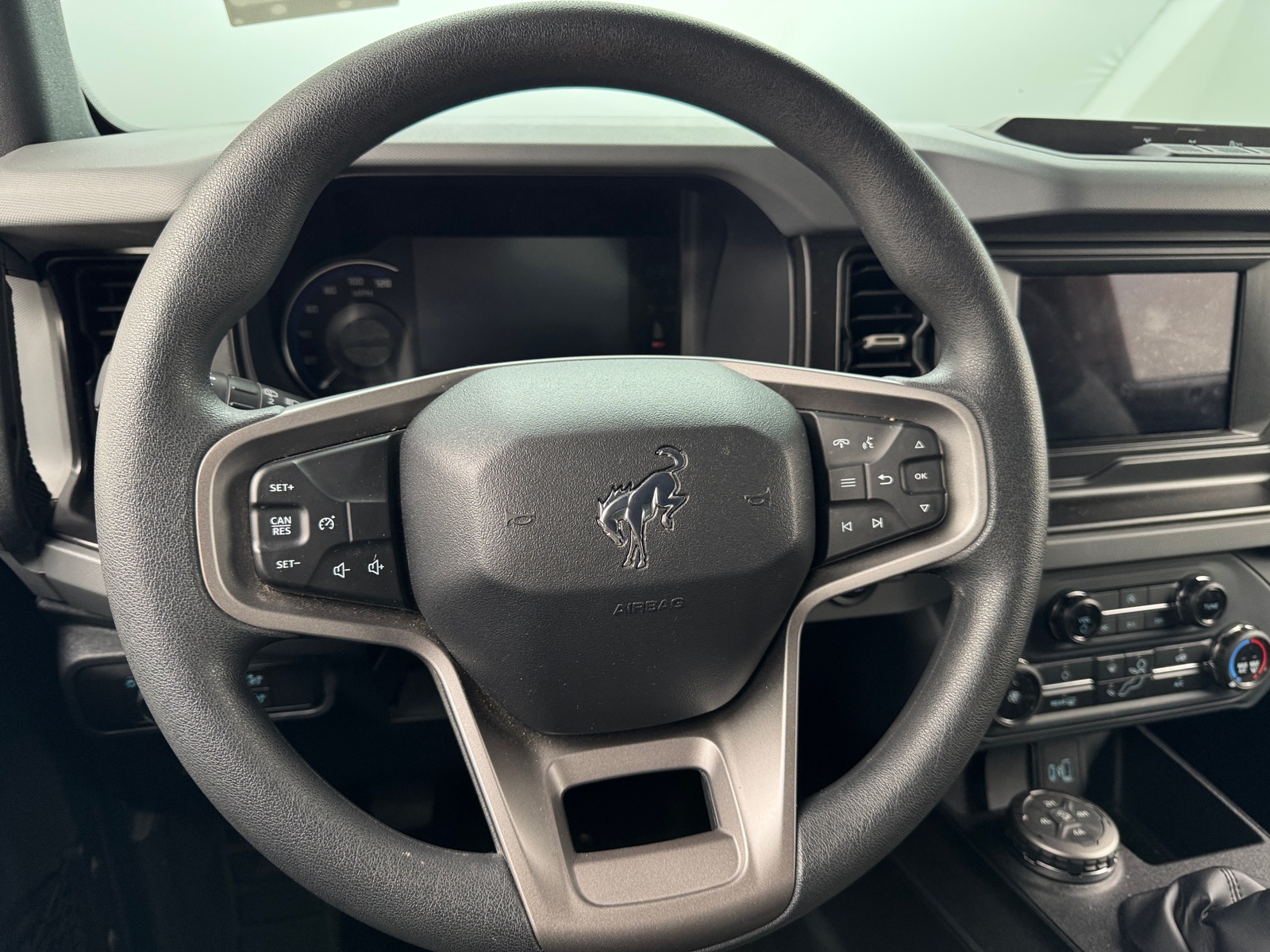 Thumbnail: 2022 Ford Bronco - 5